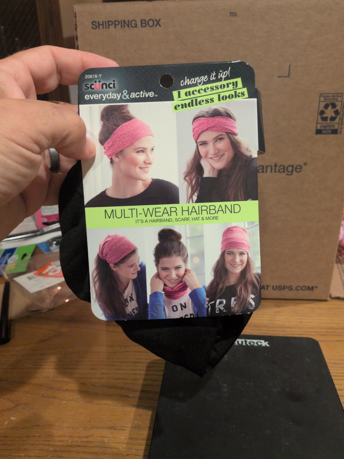 Scunci Everyday & Active Wide Multiwear Headwrap, Black, 1-Piece
