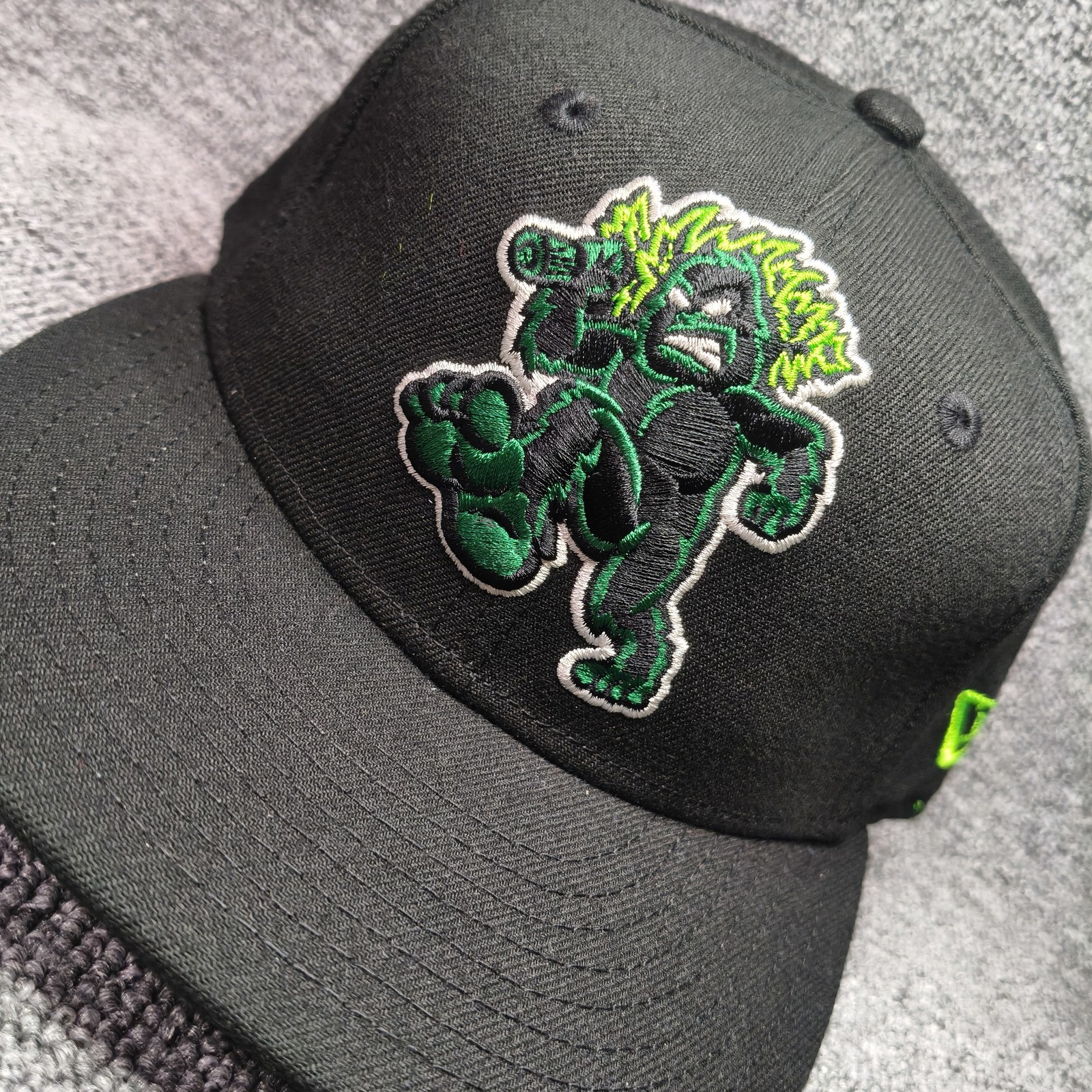 New Era Hillsboro Hops 59FIFTY Fitted Black Size 7 MiLB Hat