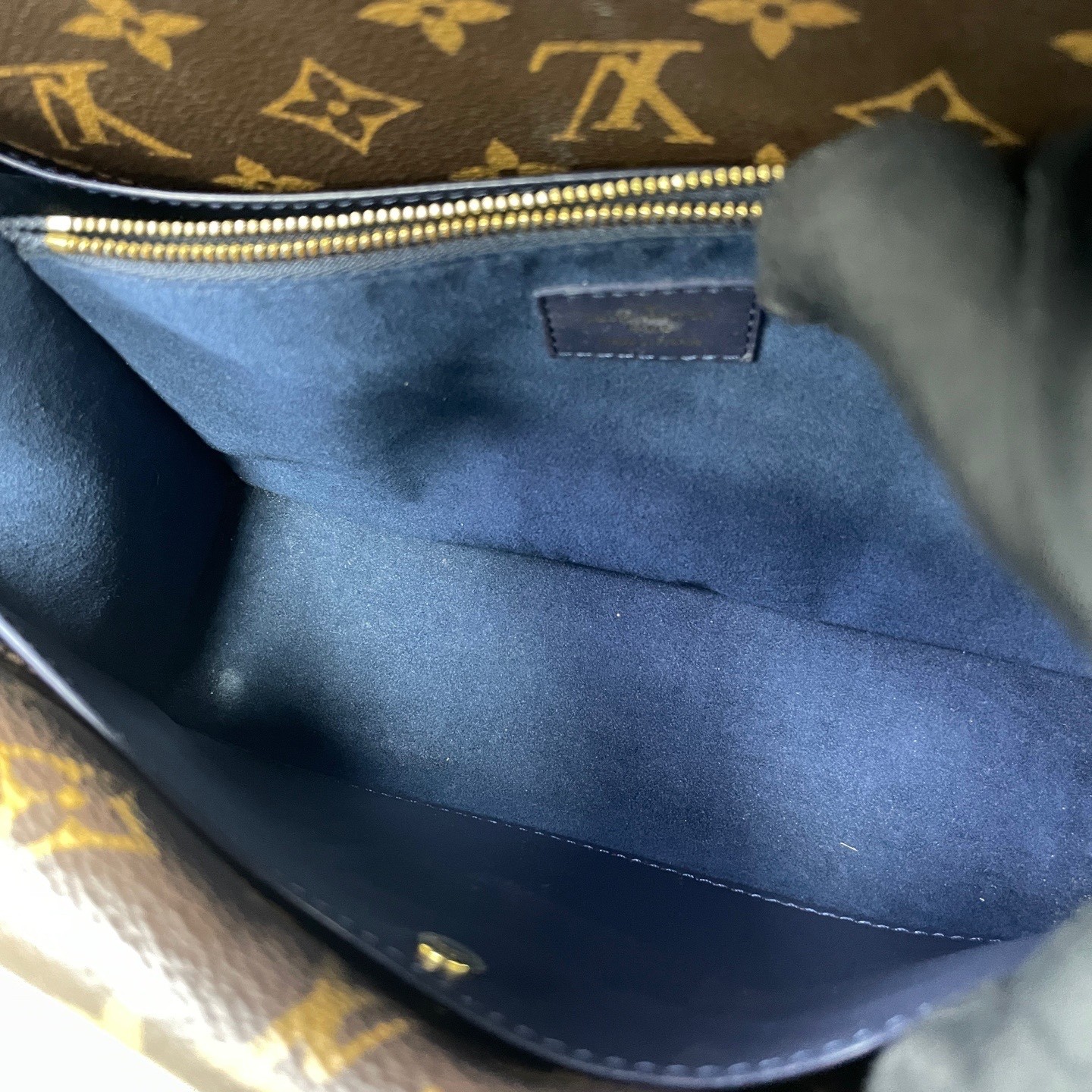 Louis Vuitton Pre-Owned Authentic Crossbody Bag Monogram 28*21*15