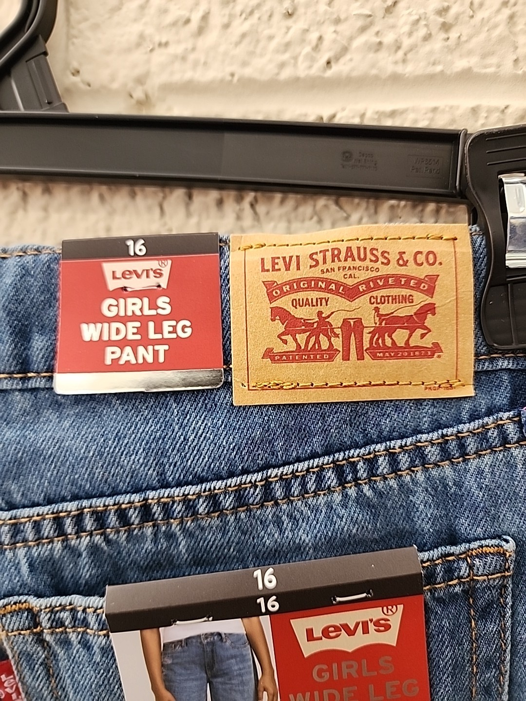Levi’s Girls Wide Leg Classic Mid-Rise Button/Zip Closure Denim Jeans size 16