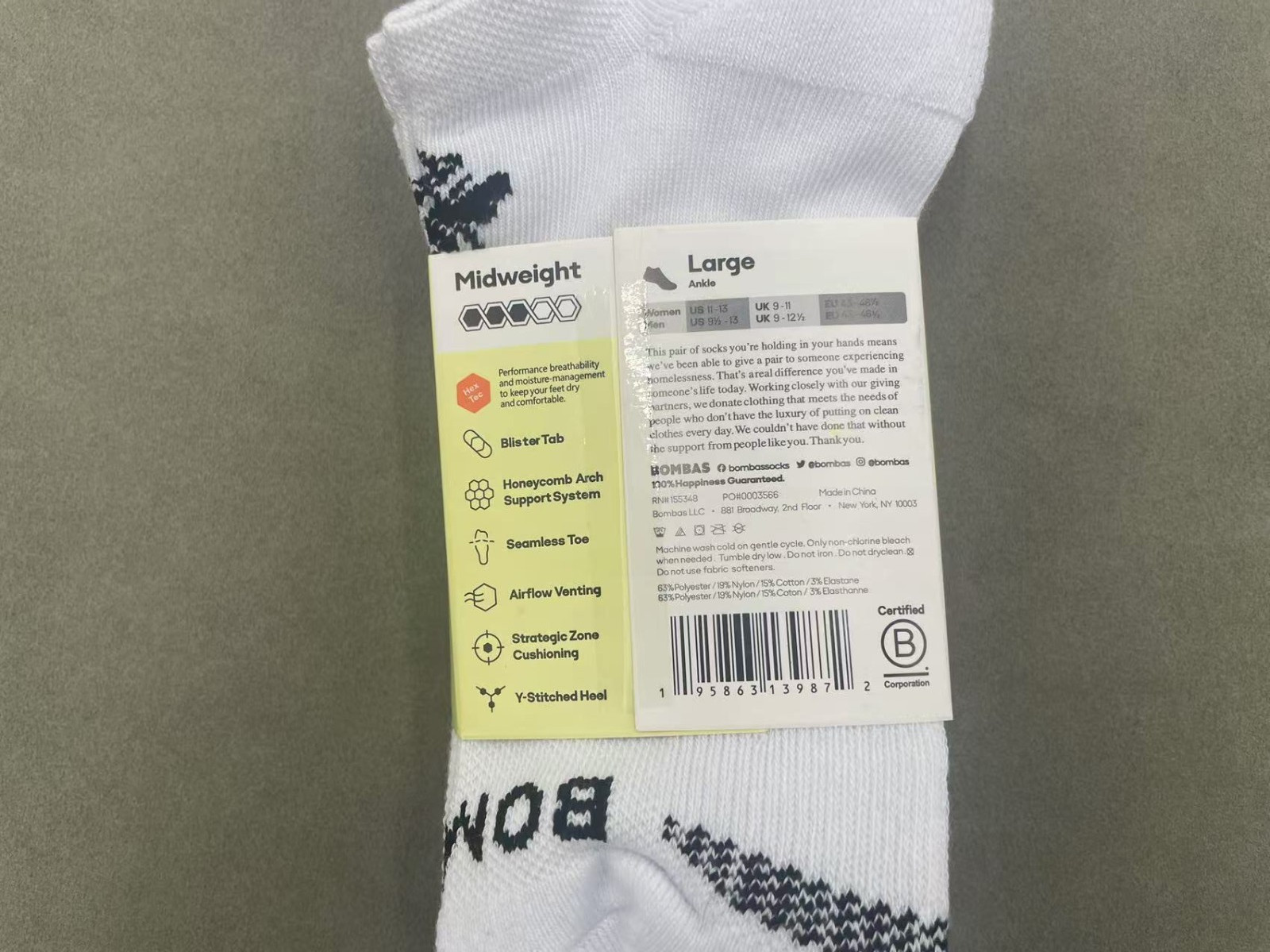 4 pairs BOMBAS Men’s Running Ankle socks Size Large 9-13 white