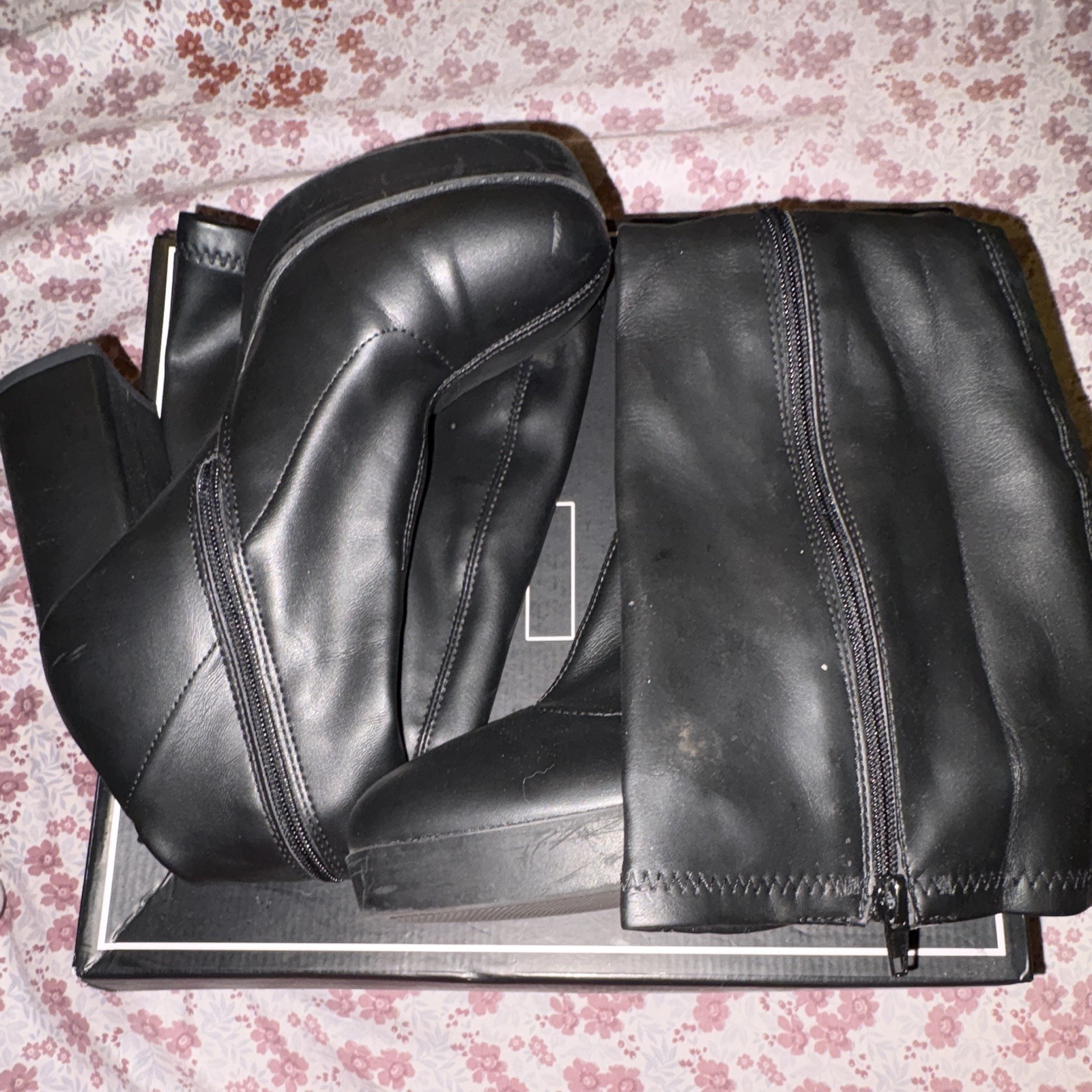 MIA Alessandra Black Leather Knee High Platform Zip Boots Women’s 7 M