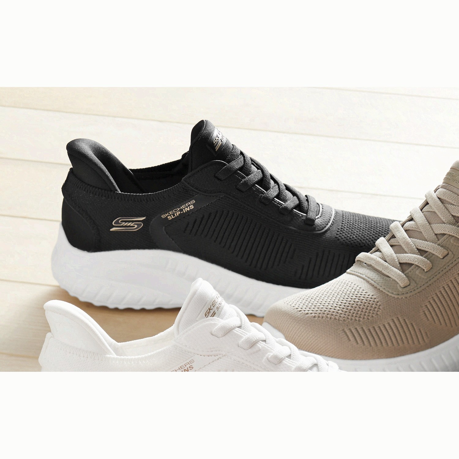 Authentic BOBS Sport Squad Chaos Slip Ins by Skechers NO IMPORT FEE