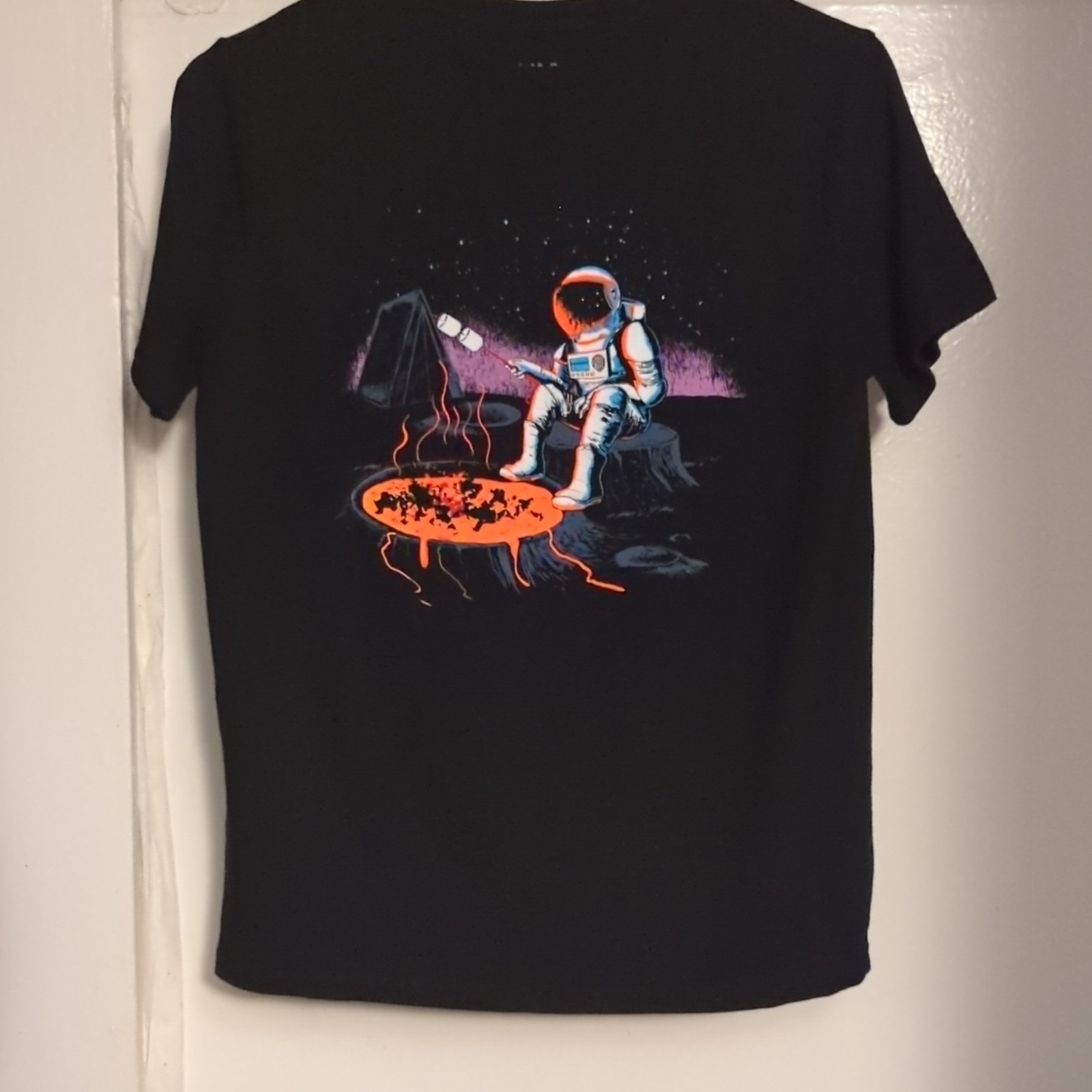 Cat & Jack Boys XL (14) Black Astronaut Space Camping Graphic T-Shirt SS Crew