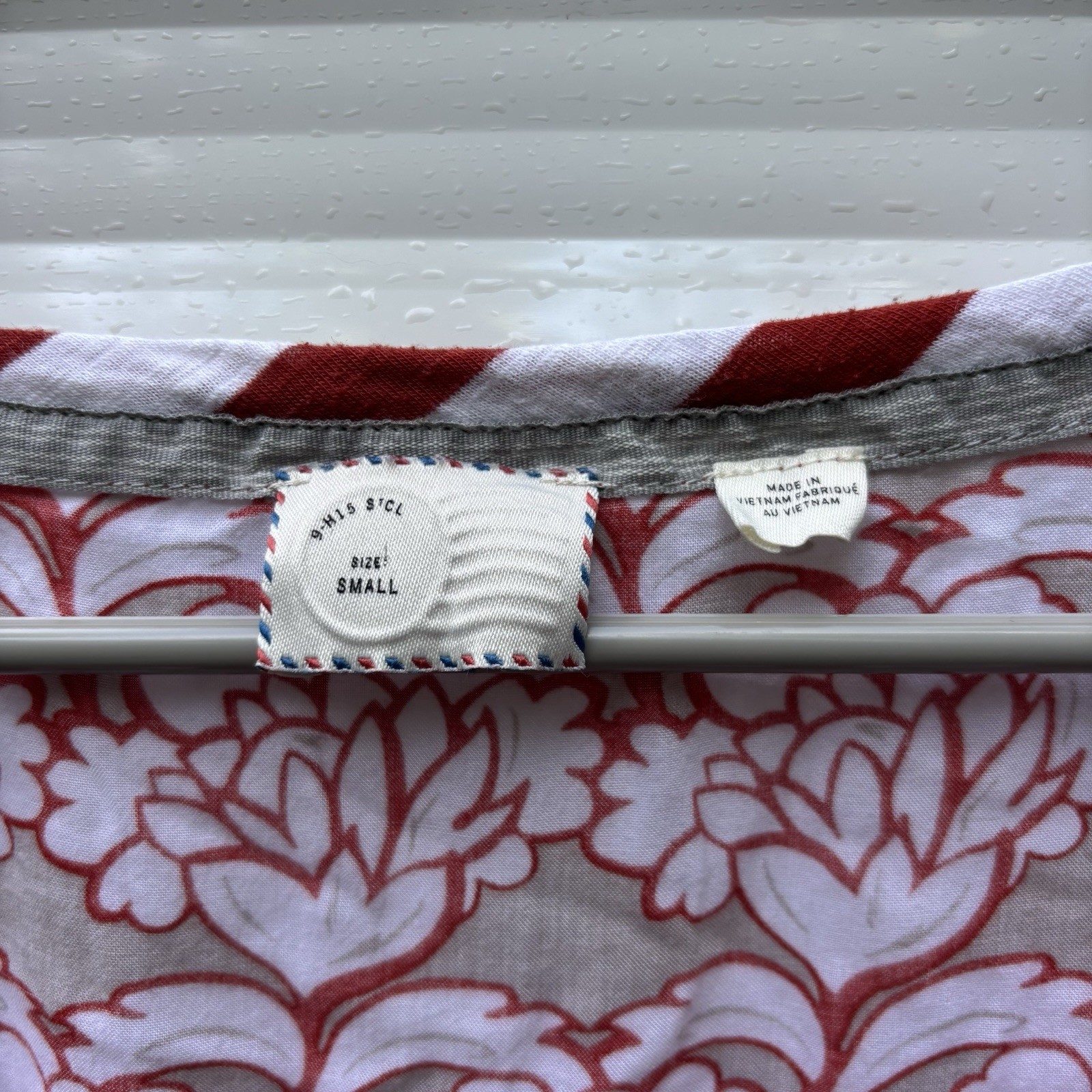 Postmark Anthropologie Red White Striped Floral Lace Yoke Henley Tee Top Small