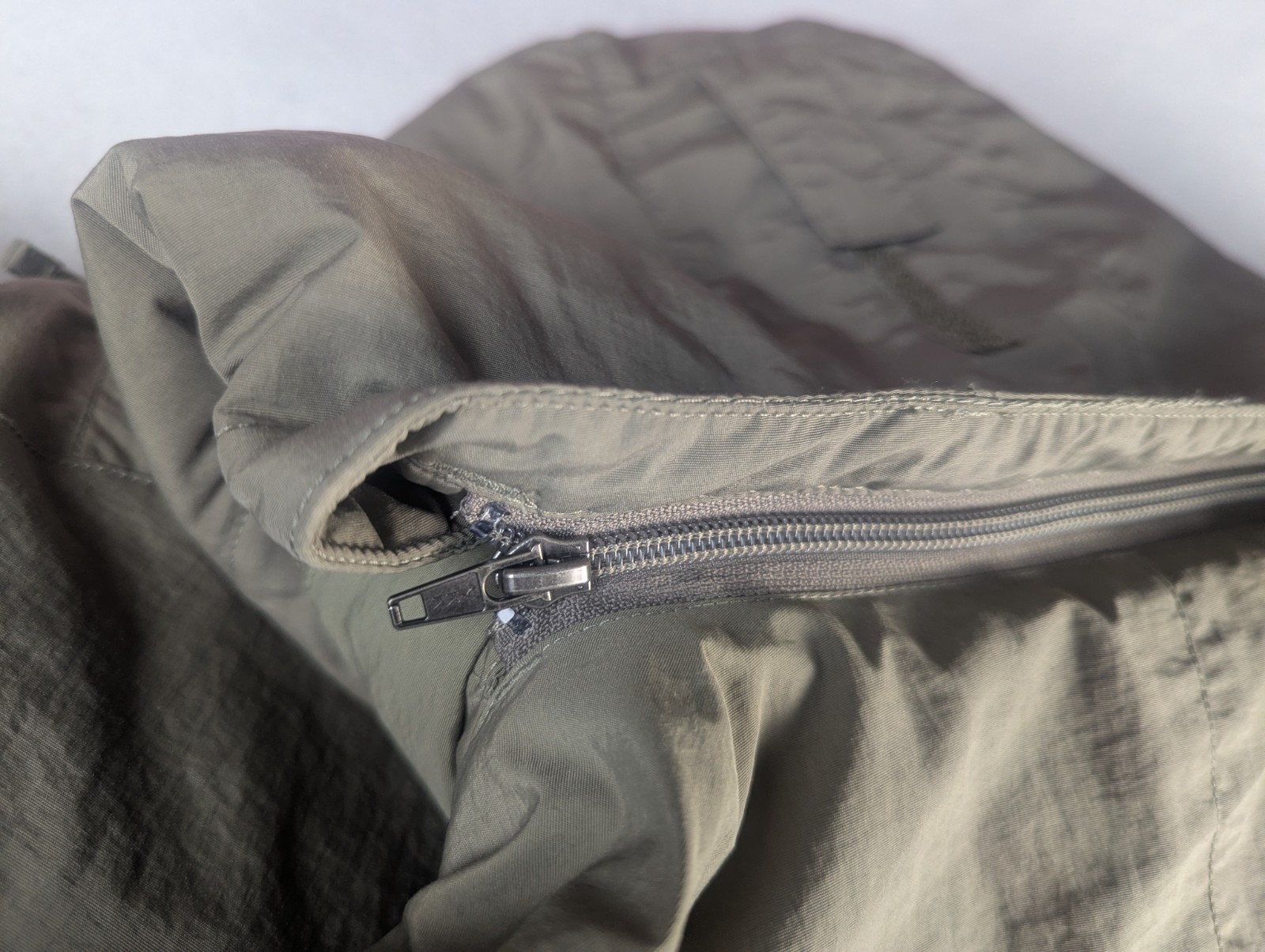 LL Bean Mens XL Primaloft Ski Jacket Hooded Insulated Coat Olive Green Pockets