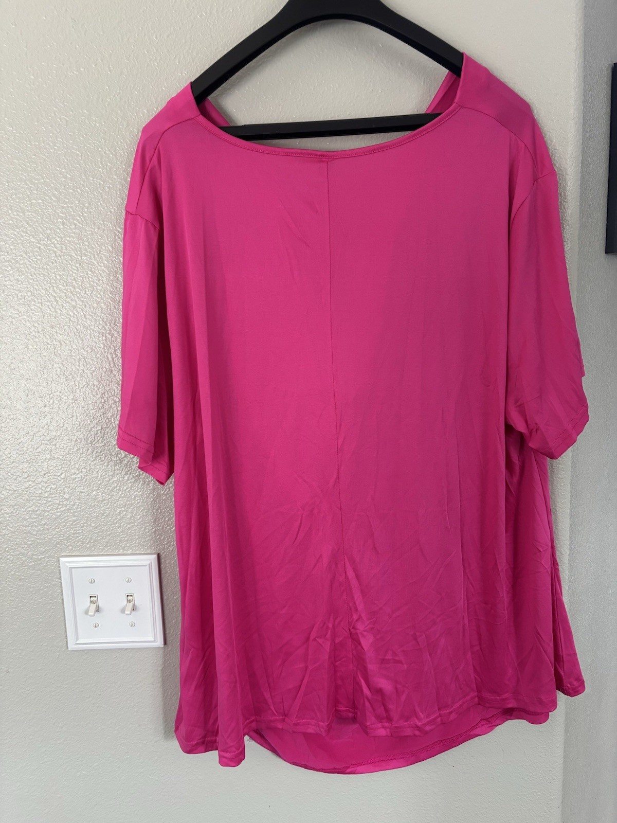 Women’s Draped V-Neck Top in Hot Pink 4X