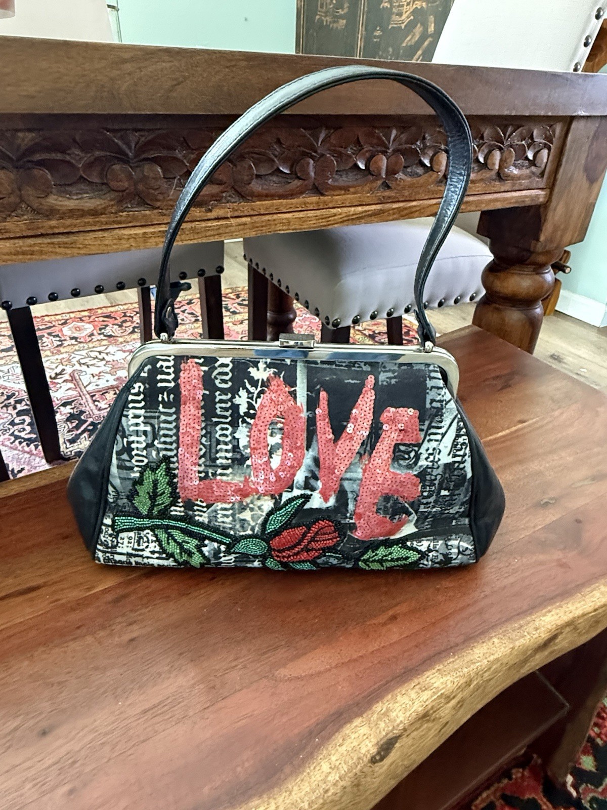 ISABELLA FIORE RARE LOVE PASSION HARD FRAME Handbag – vintage