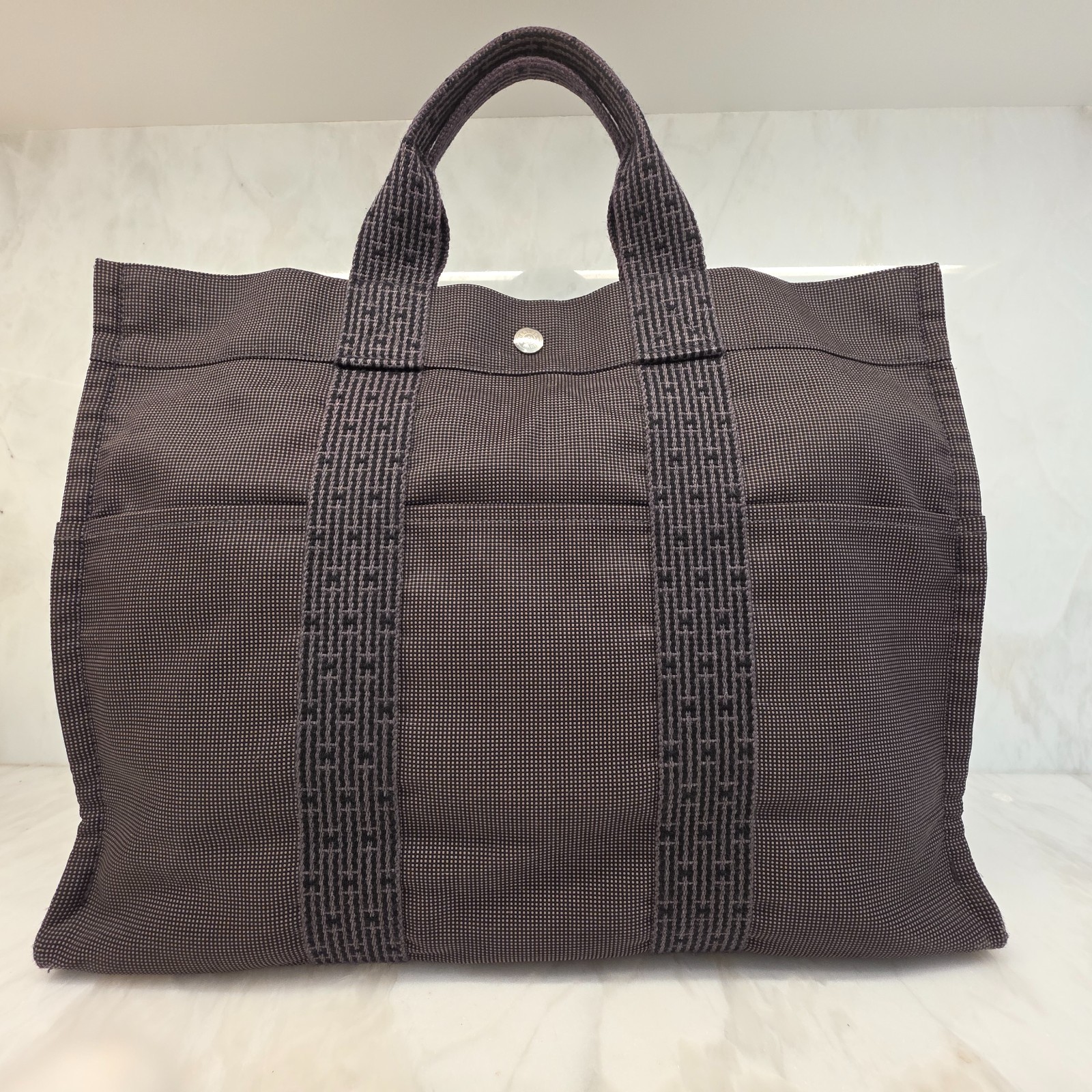 Hermes HerLine MM Tote Bag Charcoal Gray / Black with HERMES LOCK #121