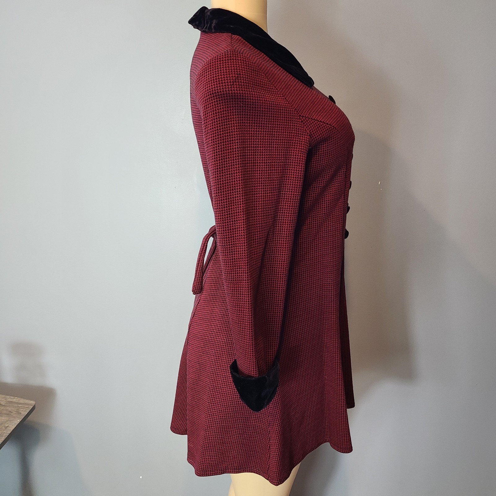 DBY LTD Vtg 90s Plaid Velvet Dress Old Money Tie Back Euro Preppy Kawaii