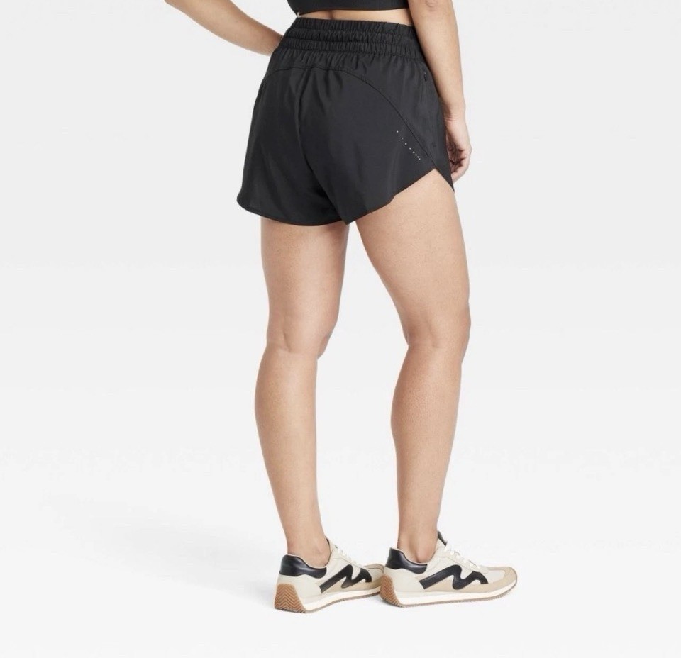 NWT~ All in Motion sz S Black Woven Run Shorts 3″ Mid Rise Light Stretch S17