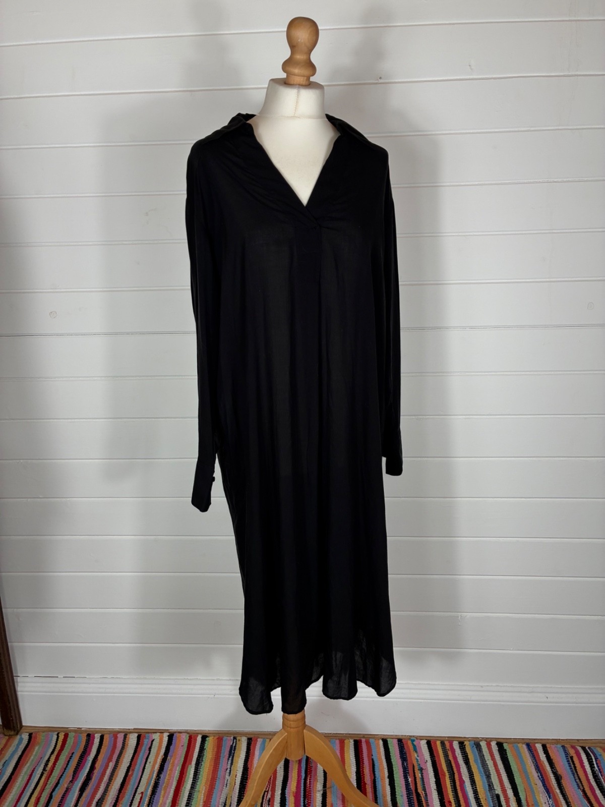 H&M LONG BLACK TUNIC STYLE LONG SLEEVE DRESS S GENEROUS FIT 10 12 14 MINIMALIST