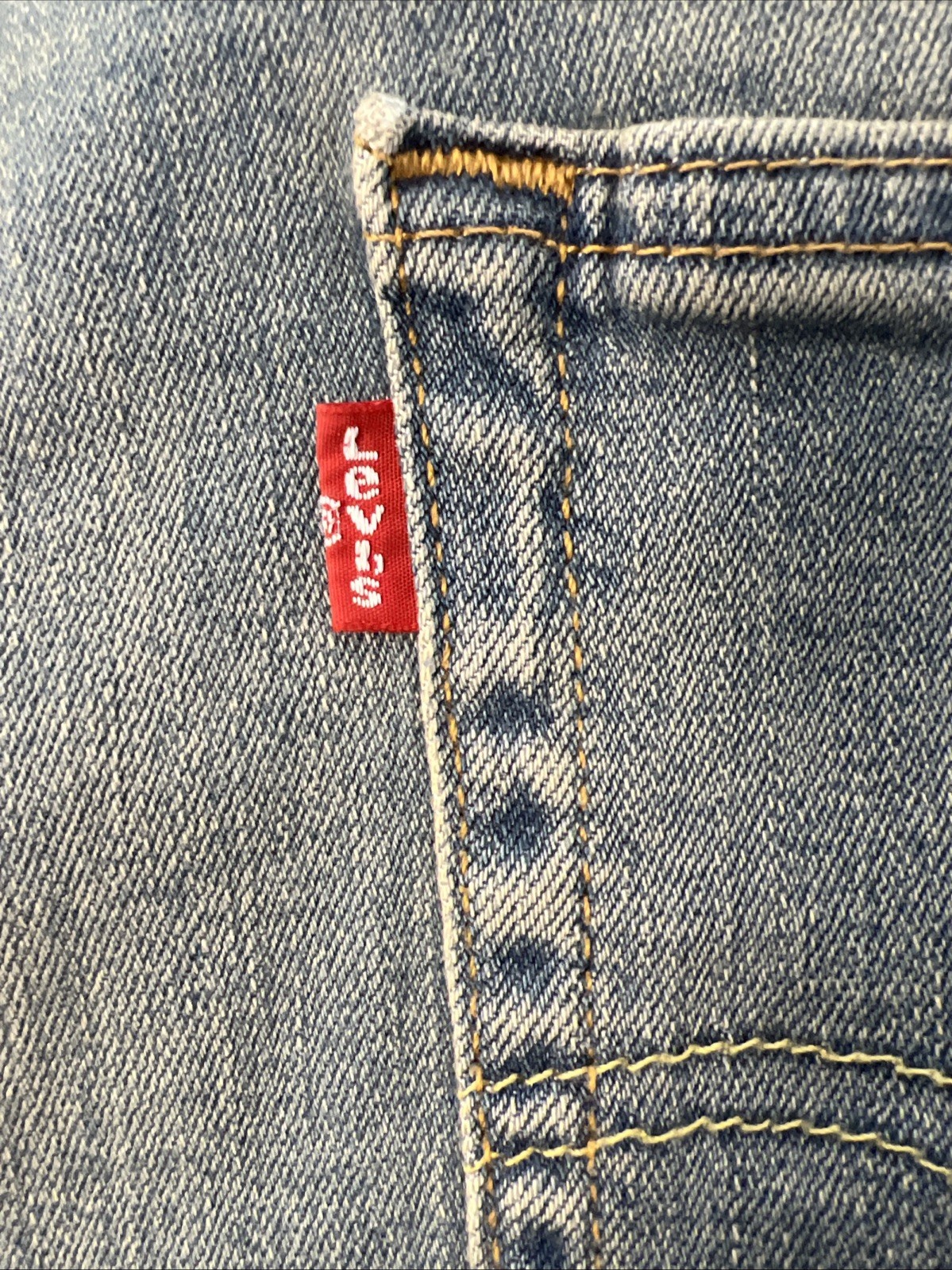 LEVI STRAUSS Men All Seasons Tech 541 Athletic Denim Jeans 33×30 Light Blue Wash