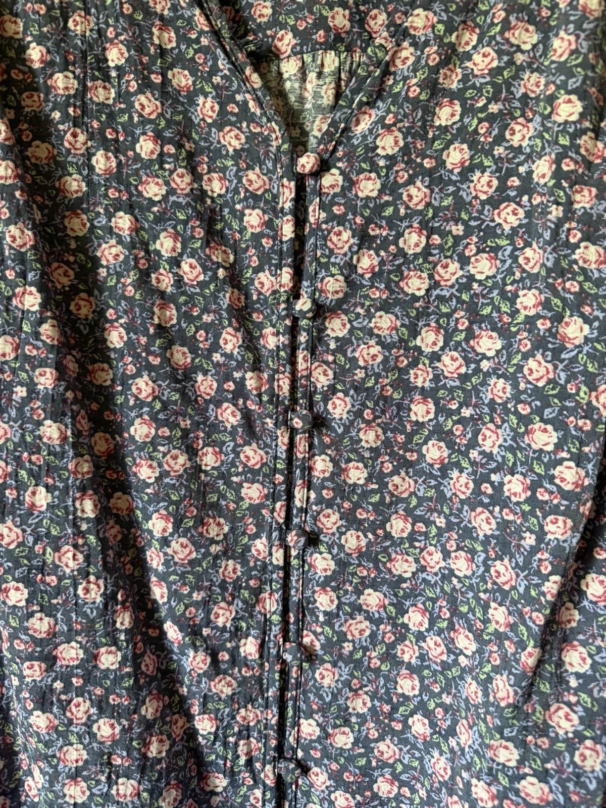 LC Lauren Conrad Plus 1X Blue Pink Floral V-Neck Long Sleeve Button Blouse