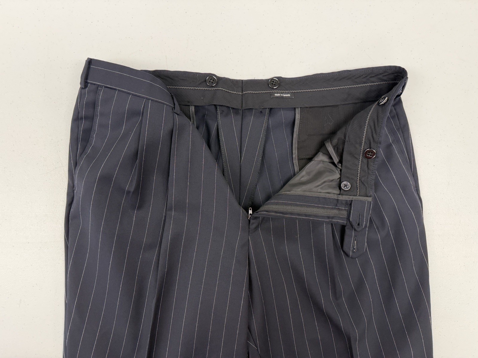 Coppley Canada Mens Dark Blue Striped 100% Wool Suit 48R 42X28 $1,098 Two Button