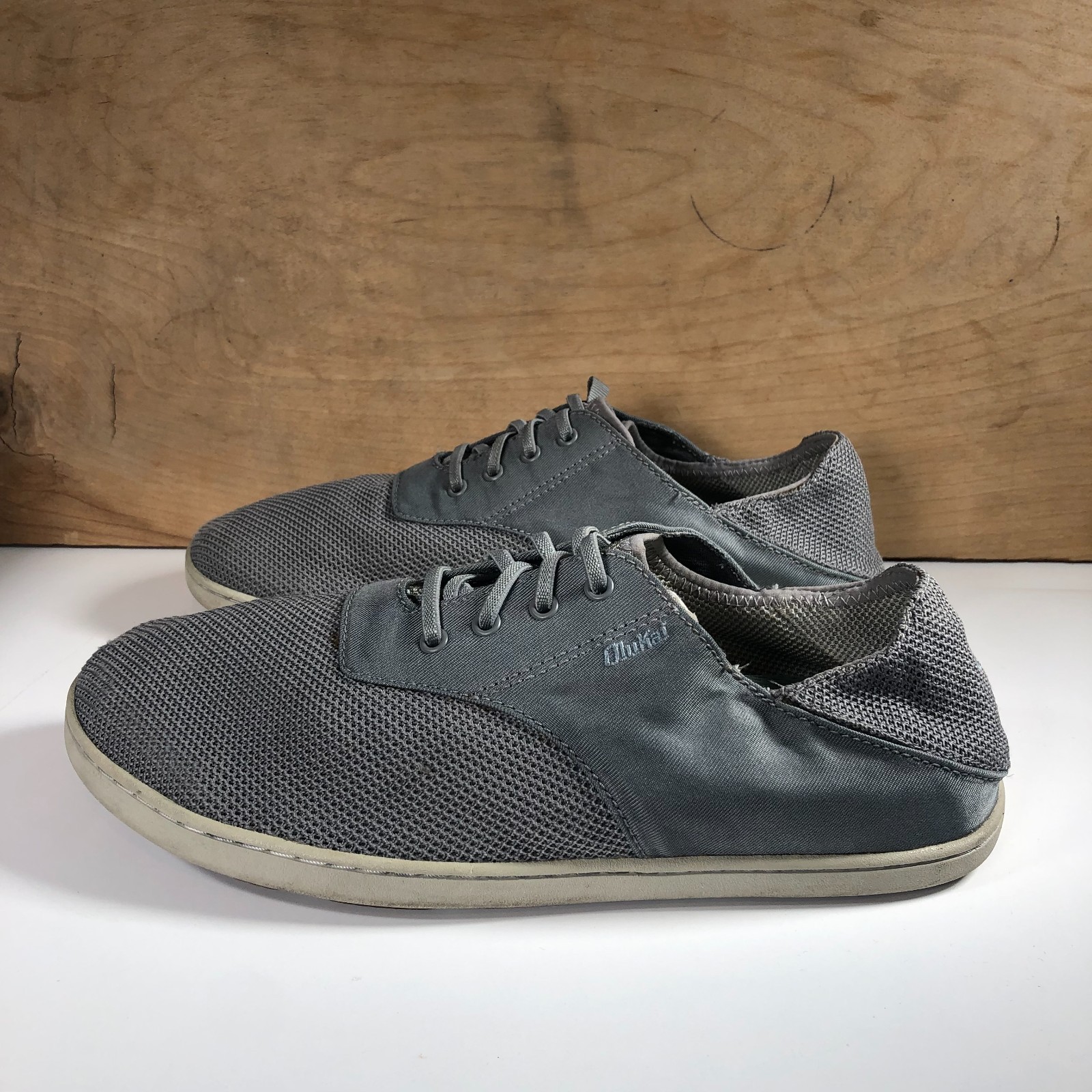 OluKai Nohea Moku Mesh Sharkskin Gray Slip On Shoes Men’s Size 10.5