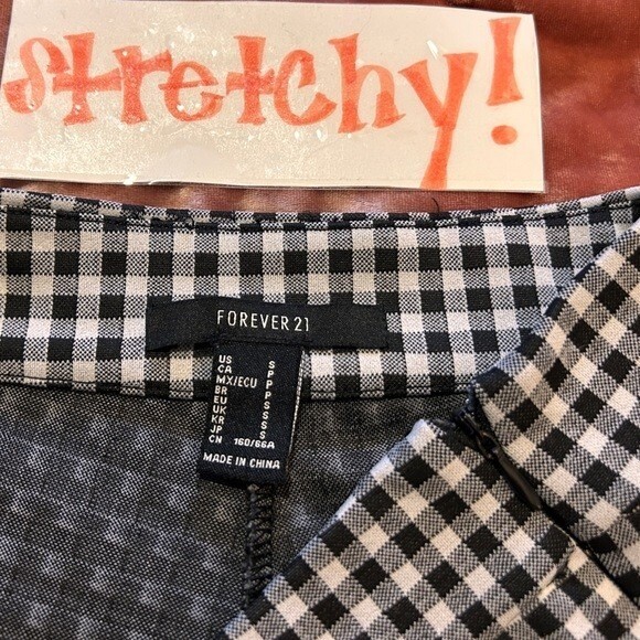 Gingham High Waisted Flare Pants SMALL Office Siren Business Casual Spring