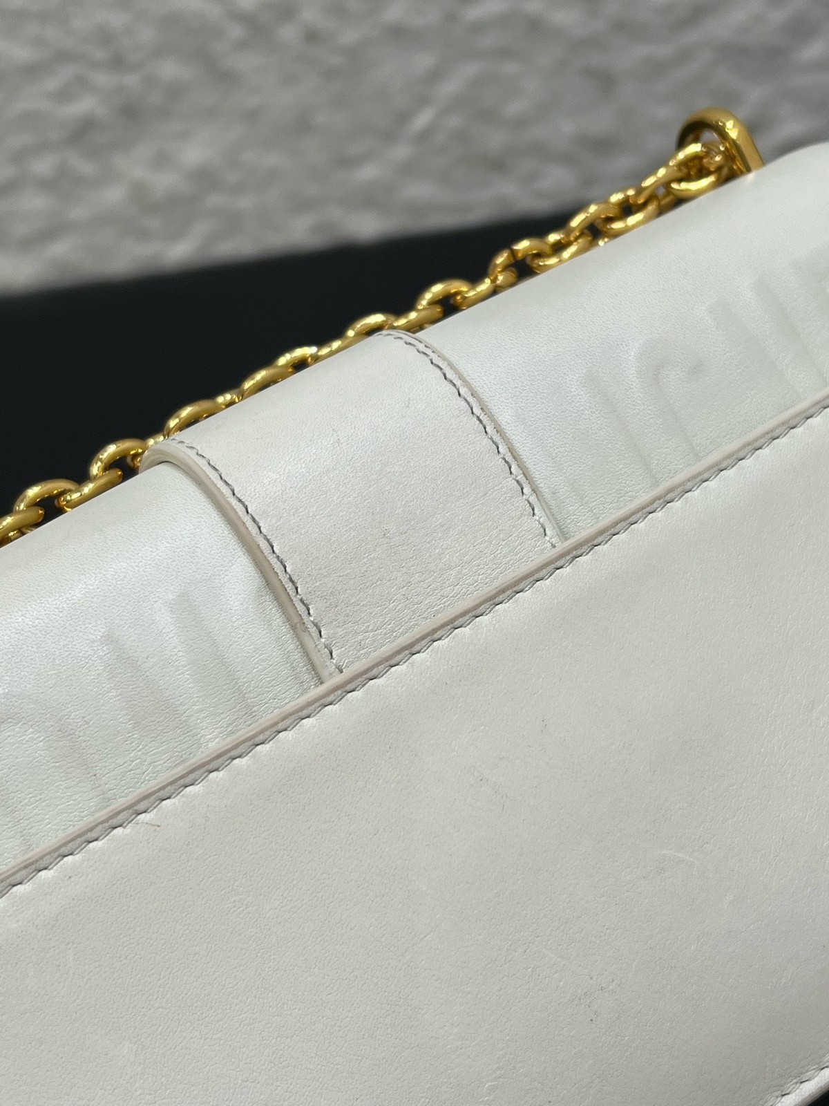 Dior Pre-Owned Authentic Chain Bag Cream 21x6x12cm Free Tracked Shipping