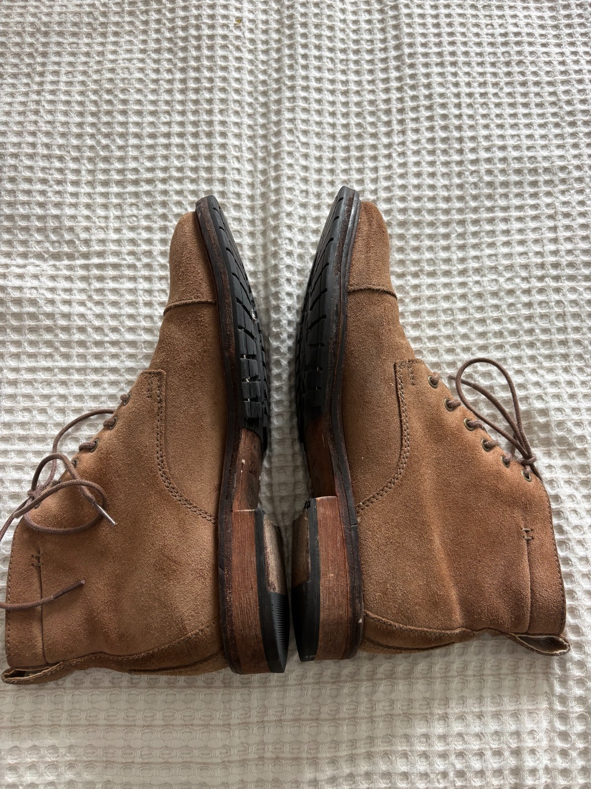 Mens Clarks boots size 9