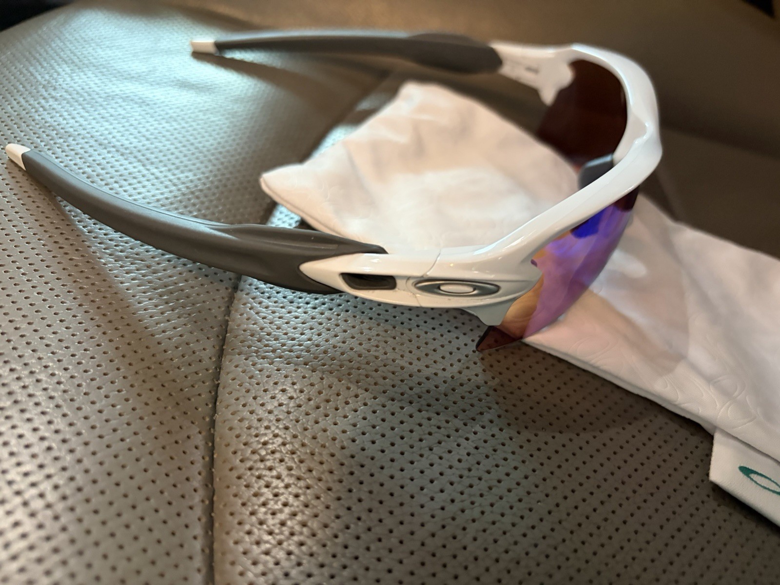 Oakley Flak 2.0 XL Polished White With Prizm Golf Lenses