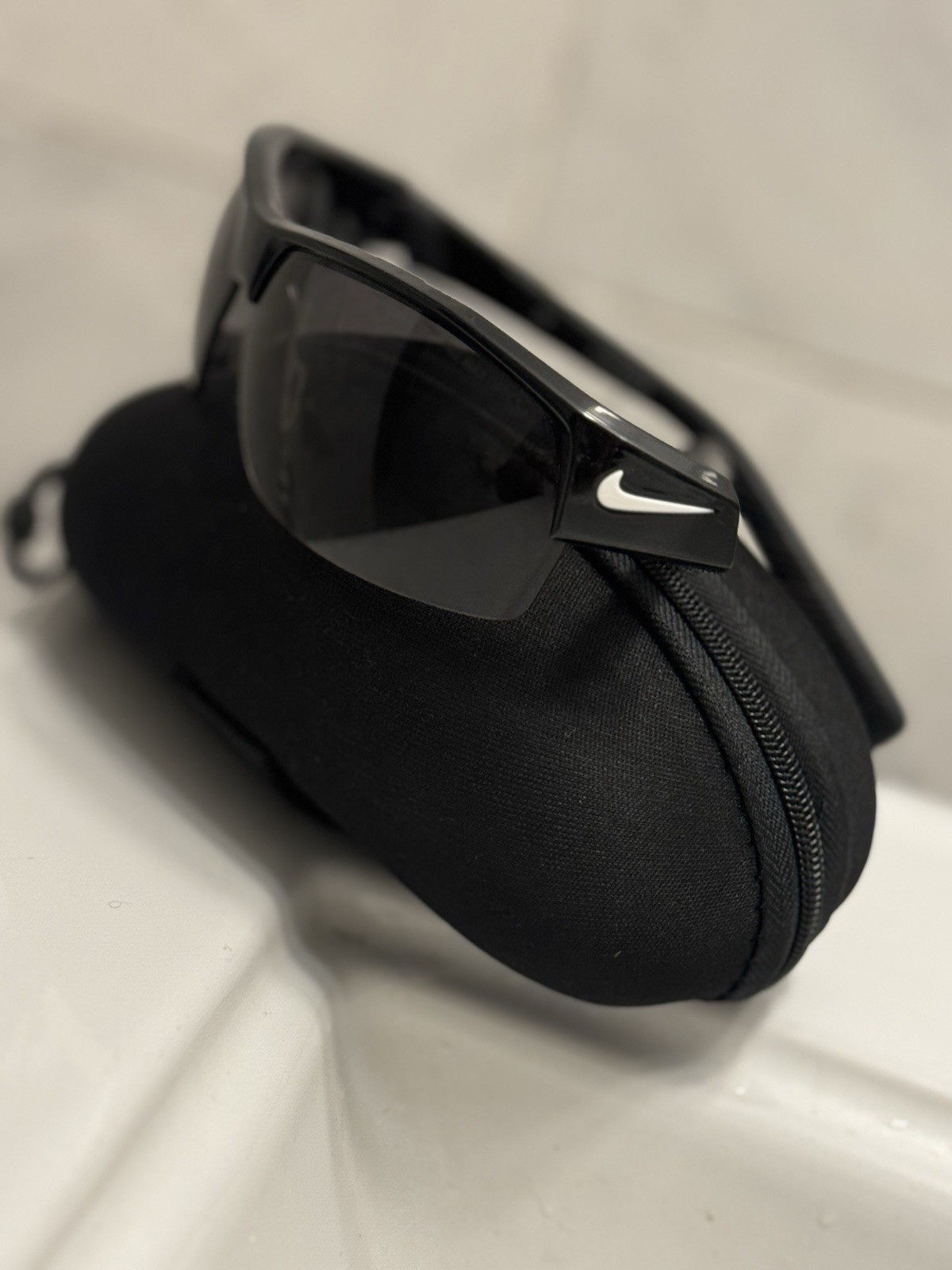 *AS IS* READ: Nike Sunglasses Wrap Around EV0620 001 Show X2