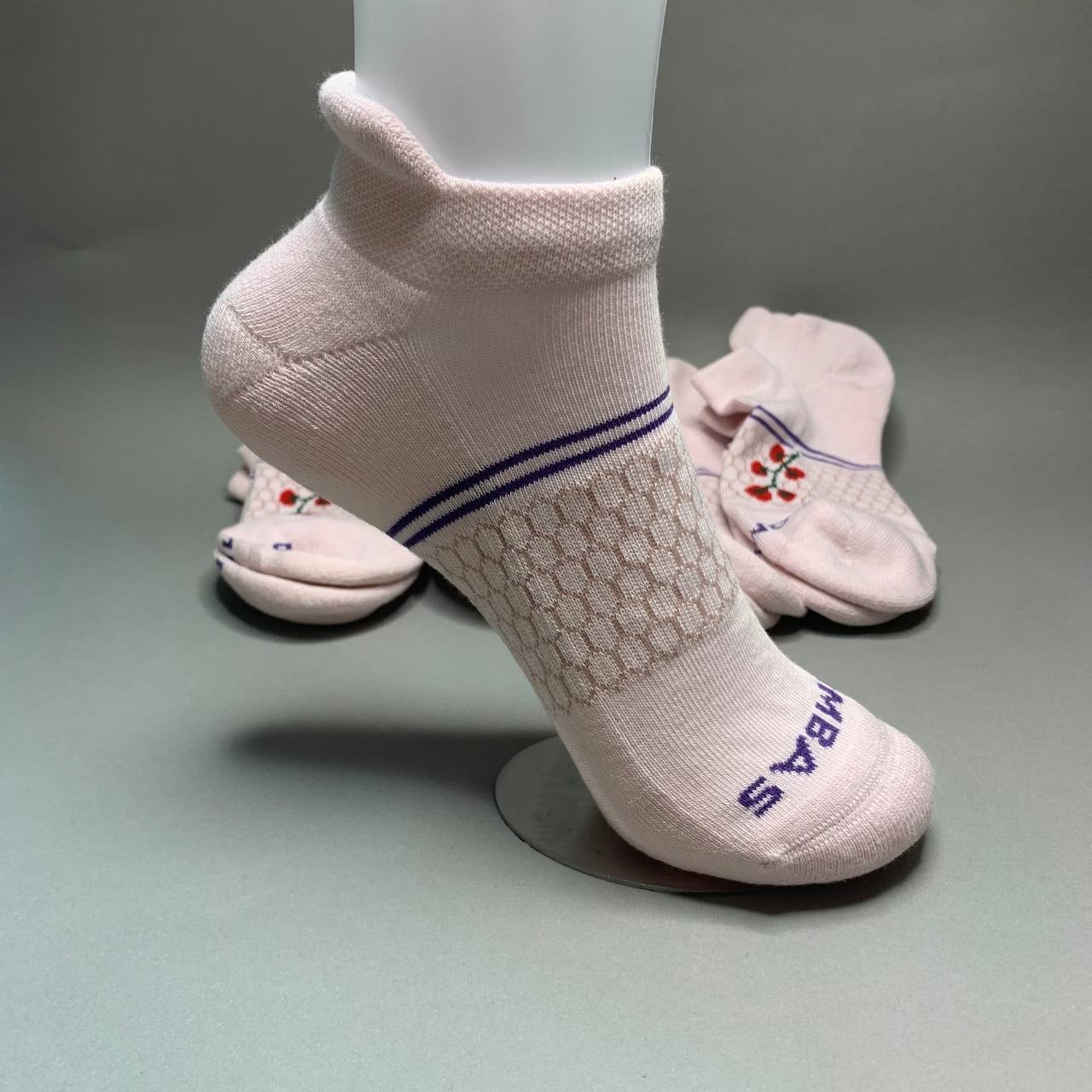 Bombas Women’s Ankle Socks 4 Pair Pack Pink Cherry Size M Medium New