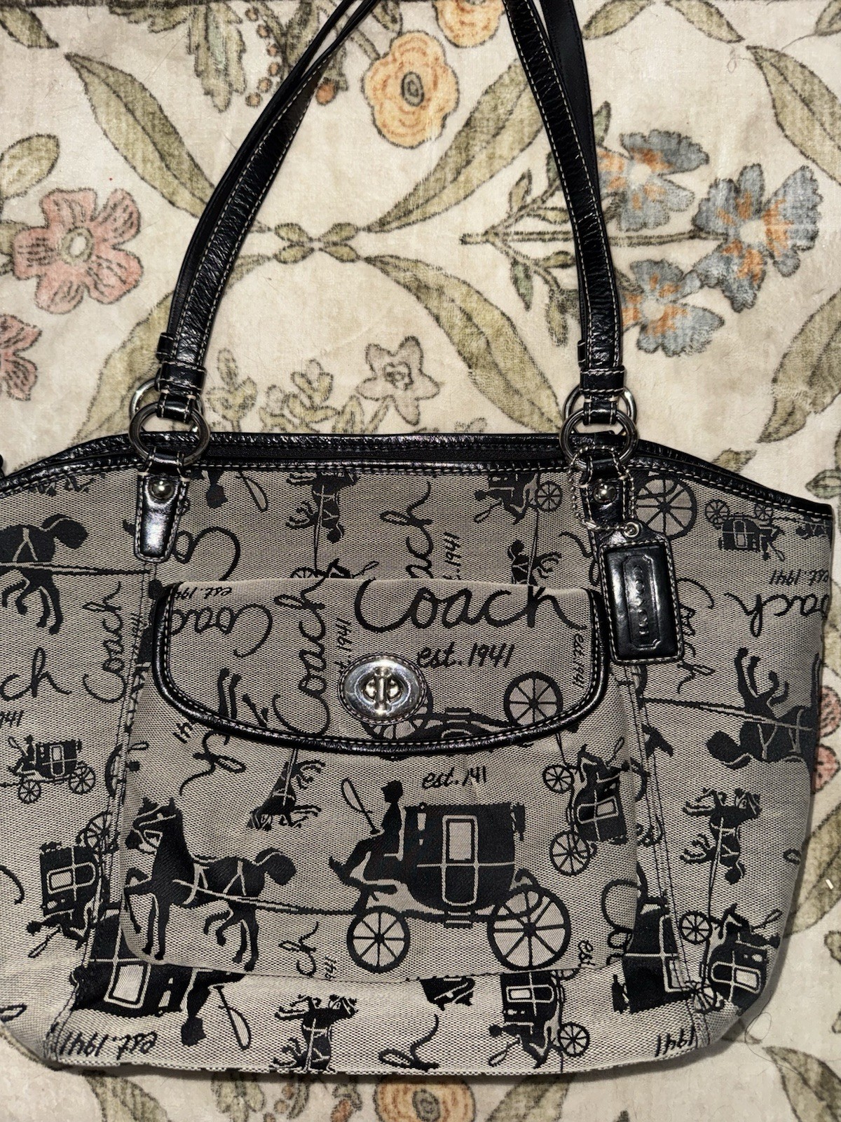 COACH Horse & Carriage TurnLock Canvas/Leather ‘Leah’ShoulderBag/Tote w/ HangTag
