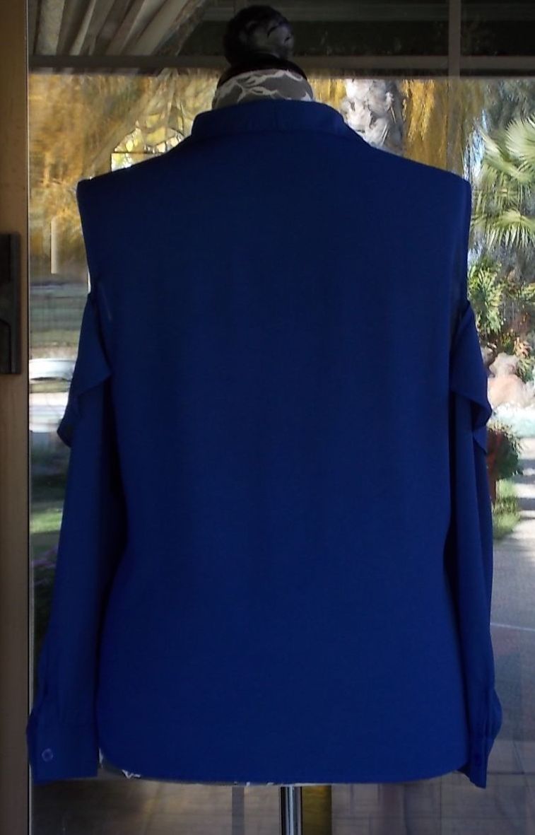 Navy Blue Cold Shoulder Long Sleeve Button Front Blouse Sz. 16 50″ Bust