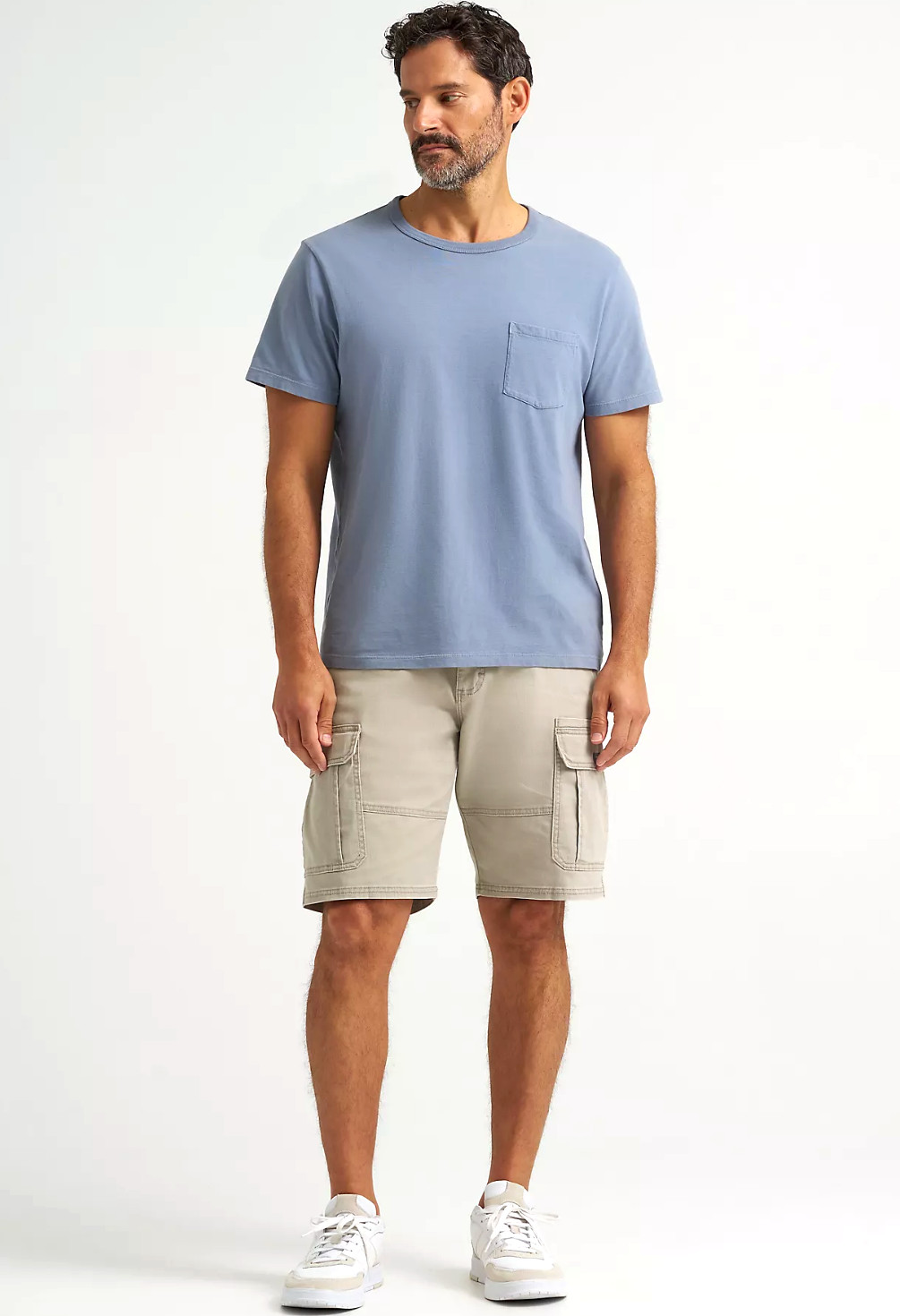 Men’s Wrangler 10 in Cargo Shorts w Stretch Aluminum Above Knee Flat Tech Pocket