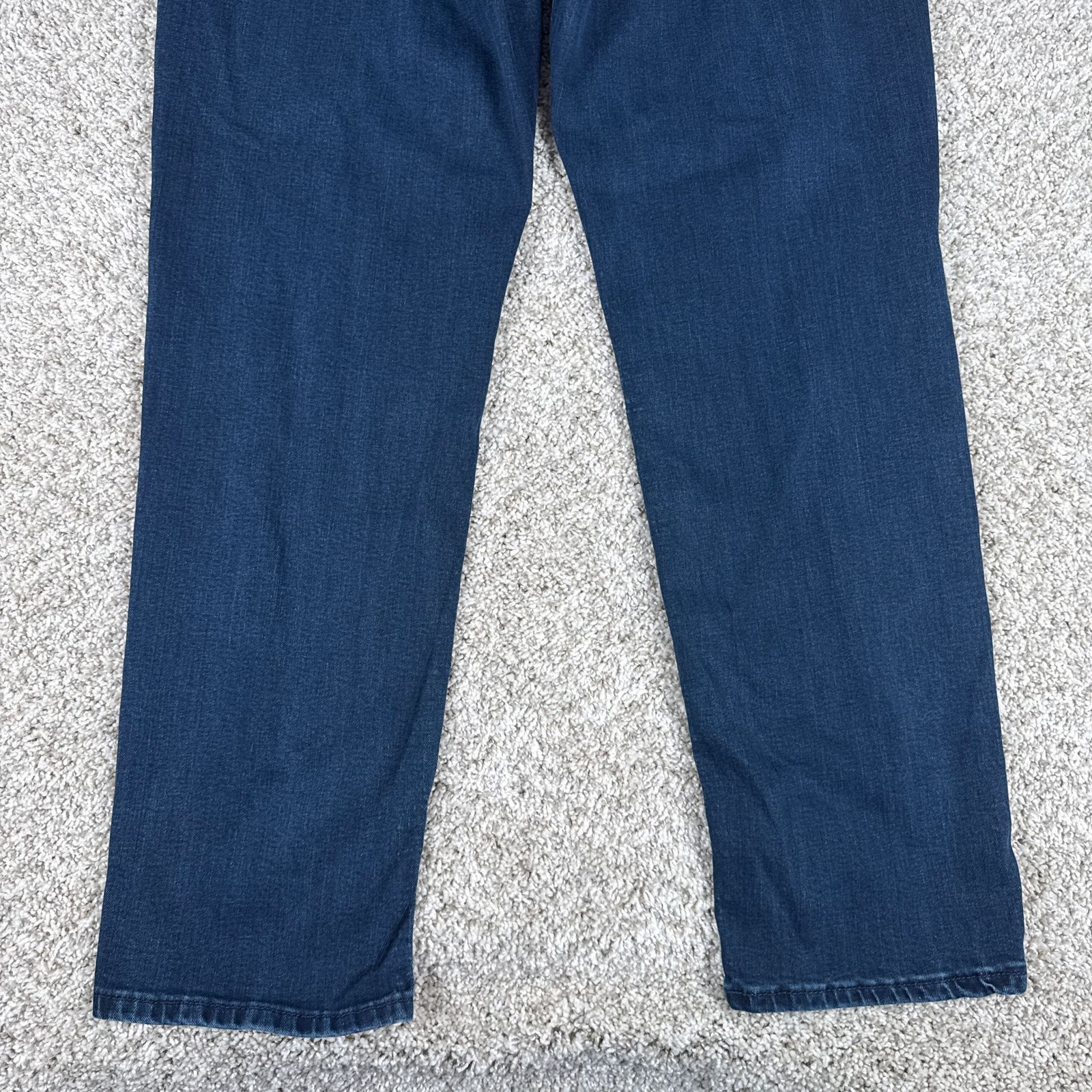 Levis 541 Jeans Mens 38 Blue Straight Leg Dark Zip Fly All Seasons Tech 38×32