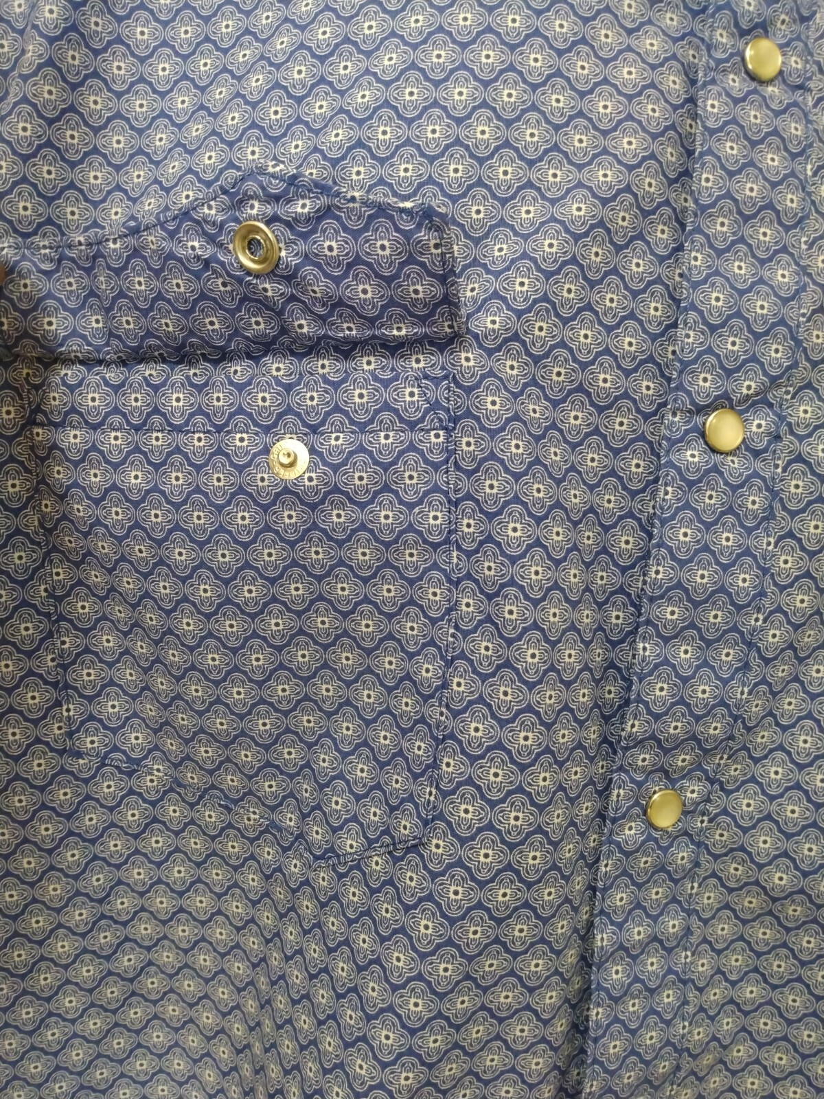 Wrangler Men’s Western Wrancher Cowboy Pearl Snap Shirt Geometric Blue L