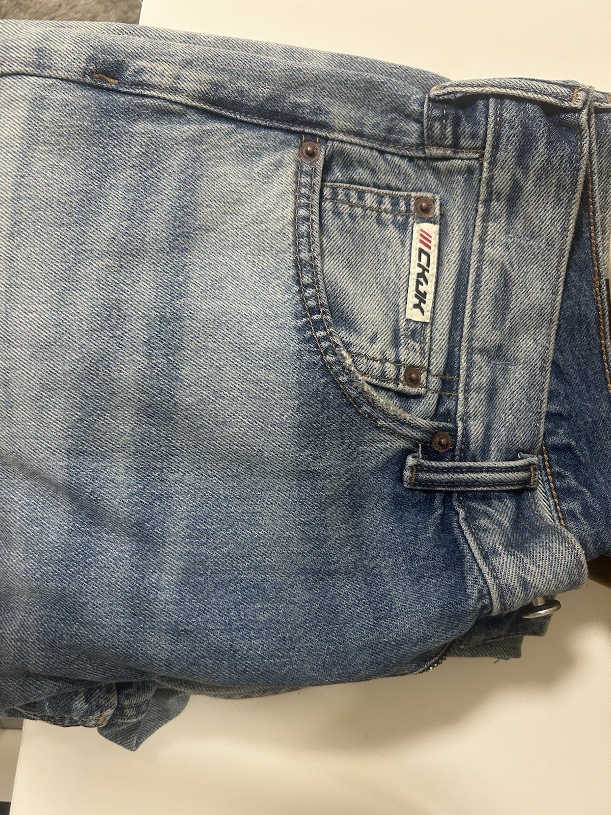 Calvin Klein Jeans Men’s 90s Straight Fit Light Wash Distressed Denim JUNGKOOK