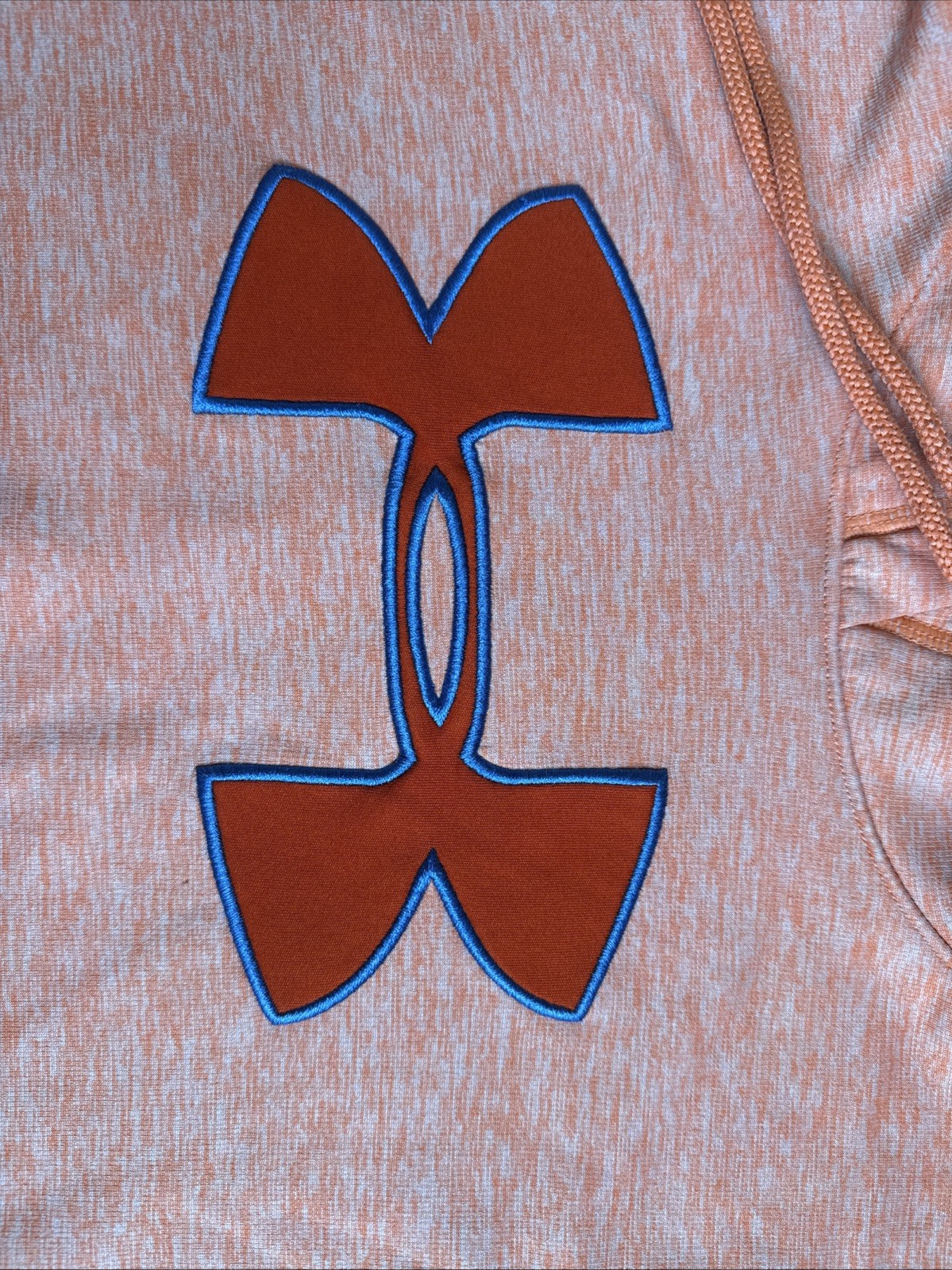 Under Armour UA Men’s Orange Sweatshirt Hoodie, small vs medium?