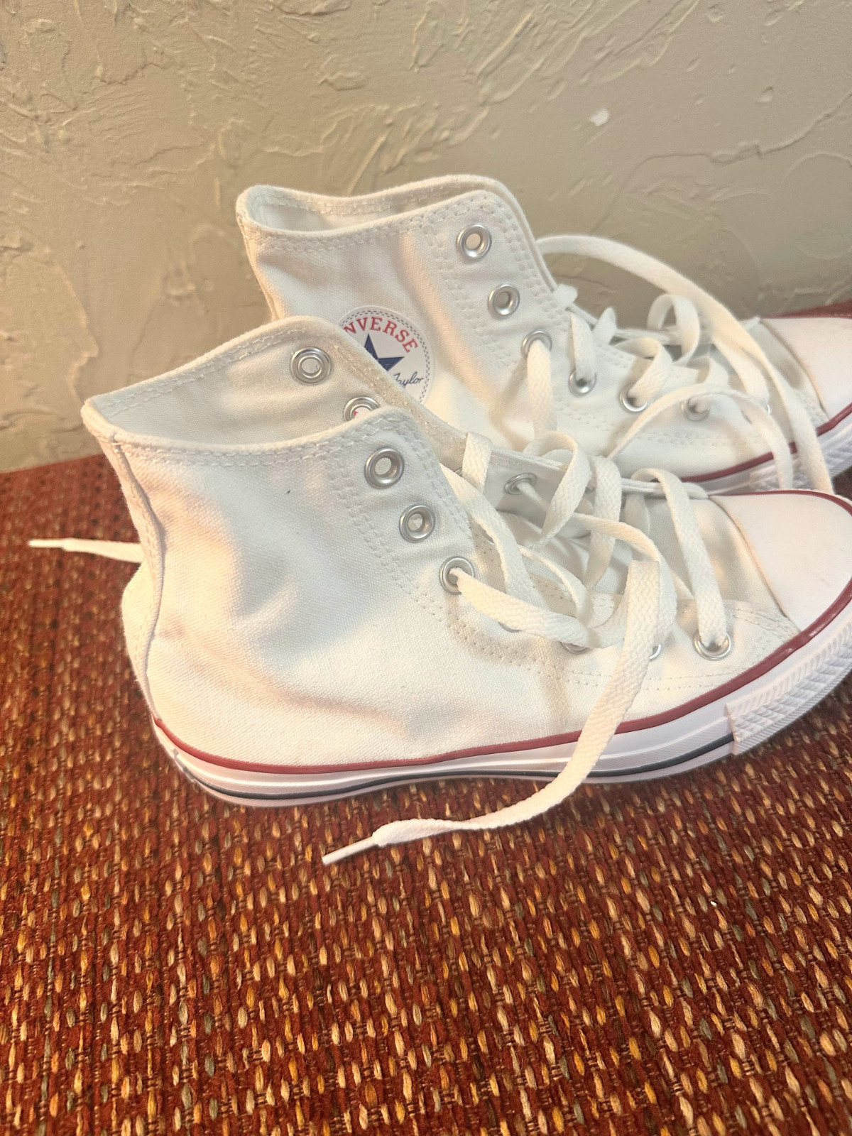 Converse All Star High Top White Size Men’s 4/Women’s 6- New. Never Used