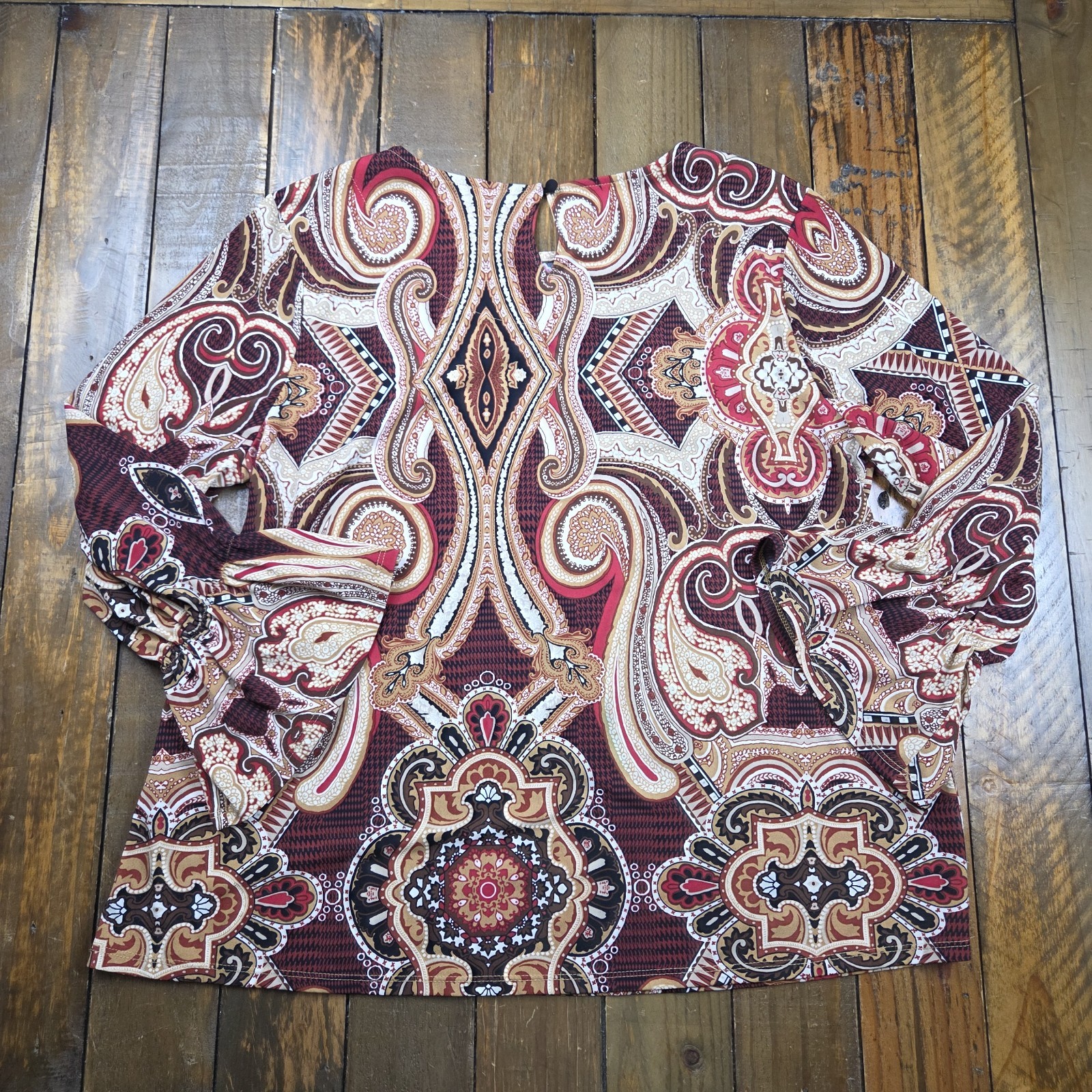 Boho Chico’s Medallion Paisley Top Keyhole Back Detail & Bell Sleeves