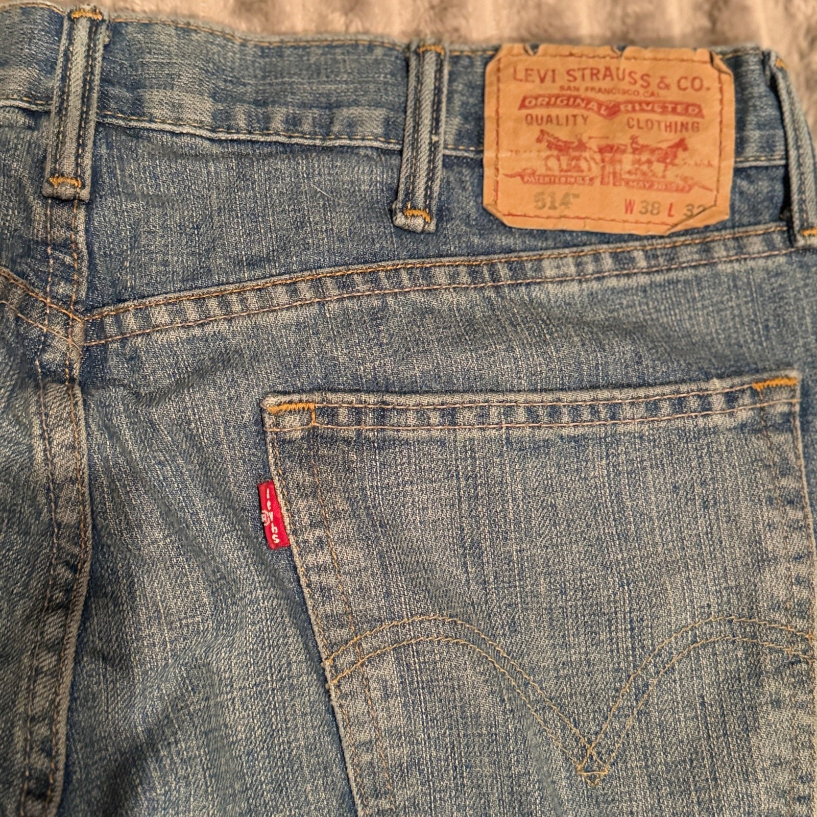 Levi’s 514 Slim Straight Jeans Mens 38×32 Medium Wash 100% Cotton Denim
