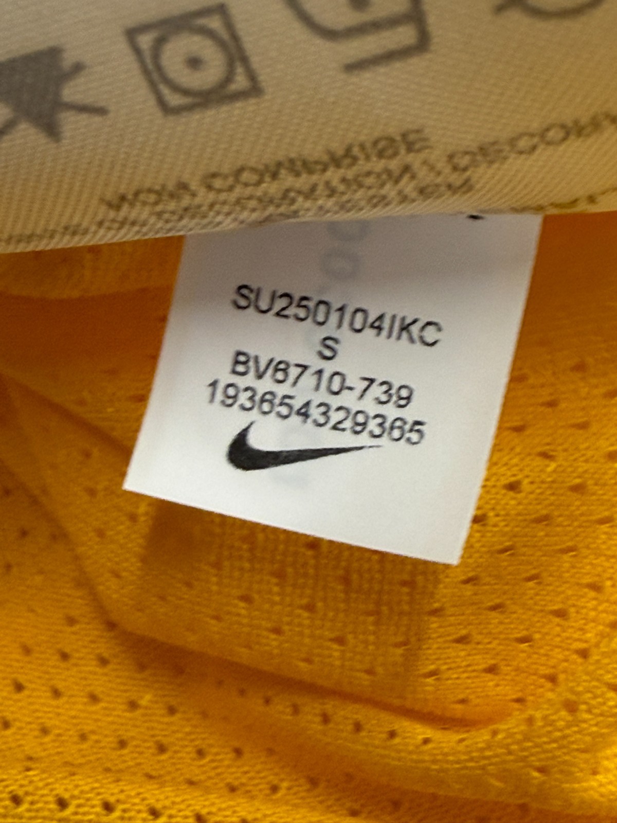 Nike Park VII Jersey Shirt, Men’s Dri-Fit Short Sleeve Shirt, Moisture Wicking