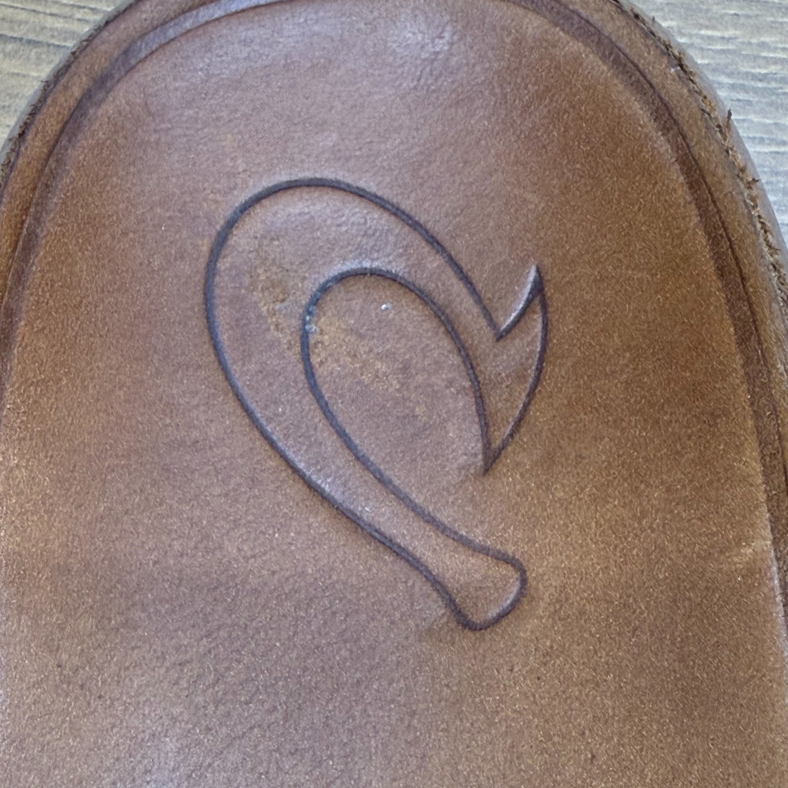 Olukai Tuahine Sandals Mens 9 EU 42 Tan Travel Summer Resort Flip Flop Thong