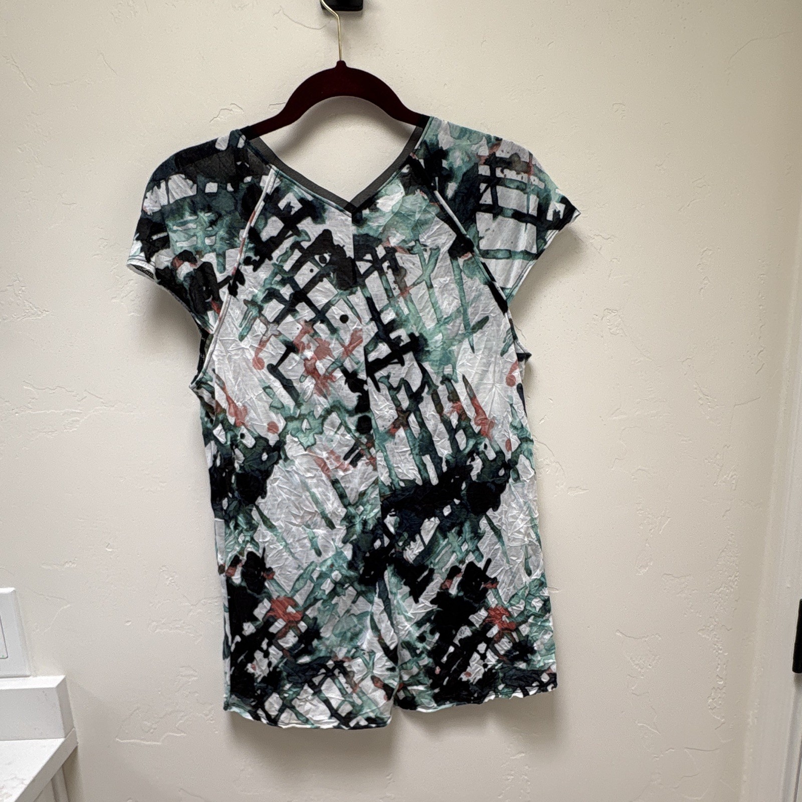 Simply Vera Vera Wang Women’s M Multicolor Abstract Sheer Mesh V-Neck Cap Sleeve