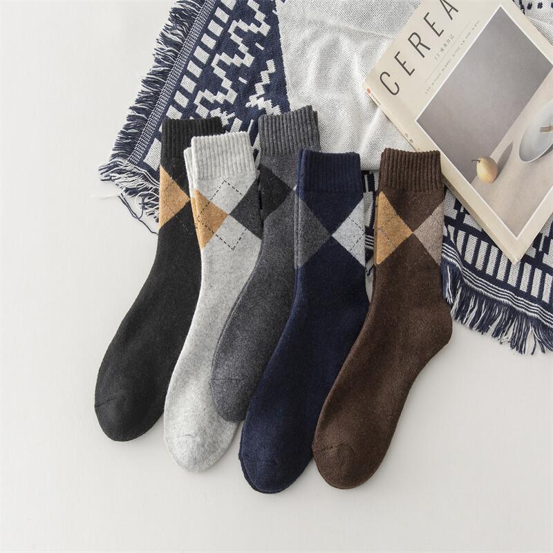 4 Pairs Mens Wool Crew Socks Winter Heavy Duty Warm Work Boots Socks Cotton US
