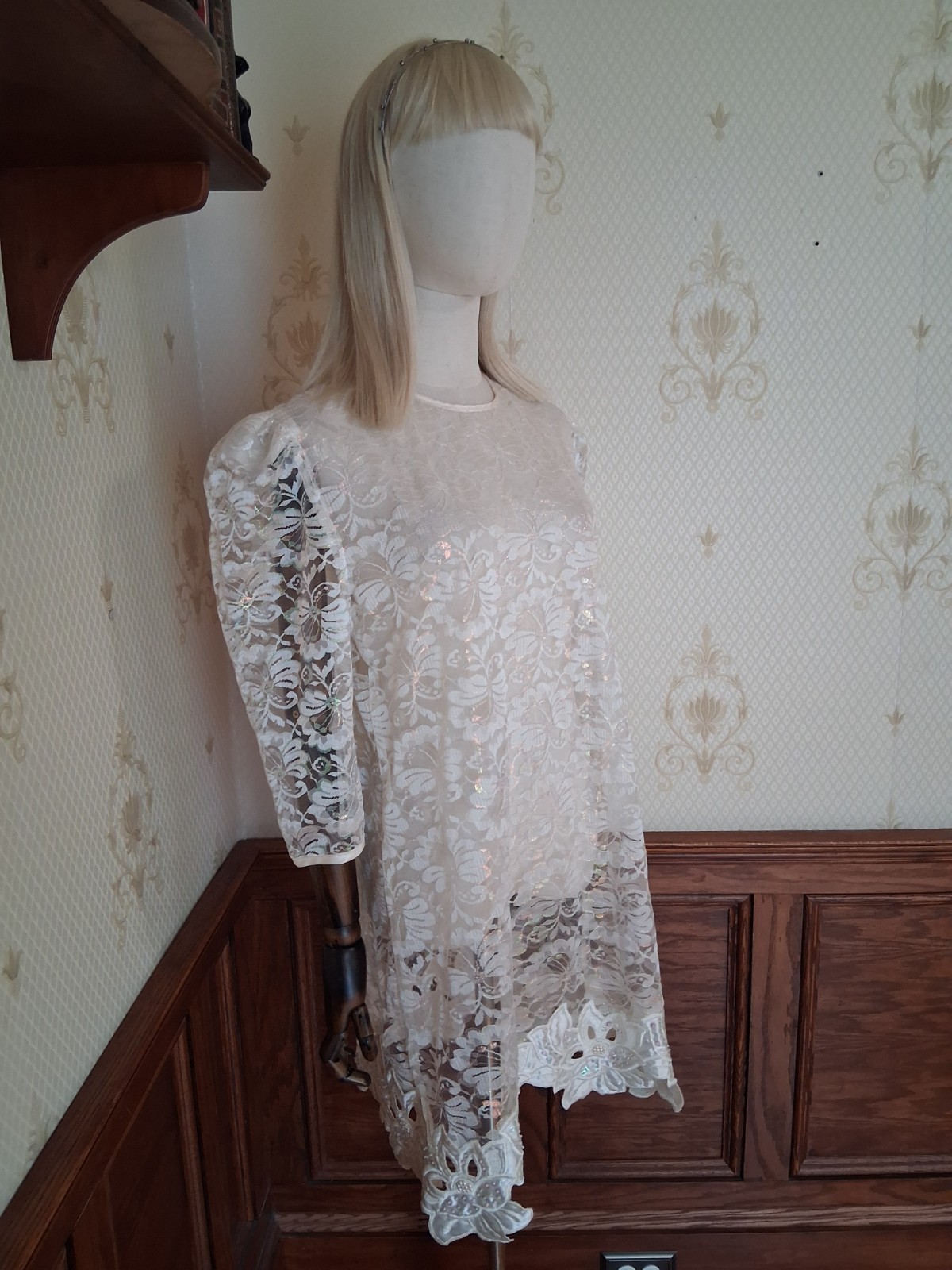Vintage 1980s Desiree Ivory Sheer Iridescent Lace Romantic Coquette Mini-Dress