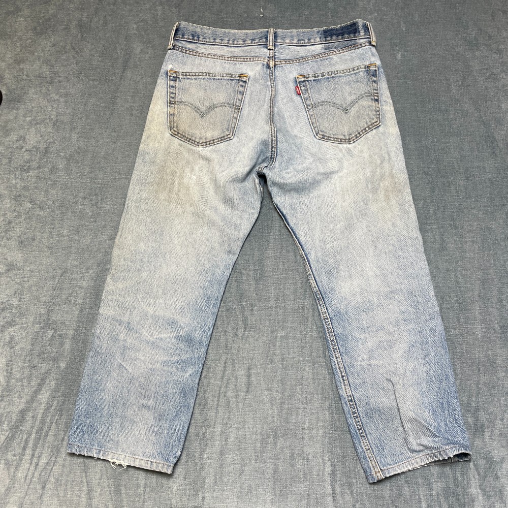Levi’s Jeans Mens 34×29 Blue Denim Cotton Non Stretch 5 Pockets All Seasons