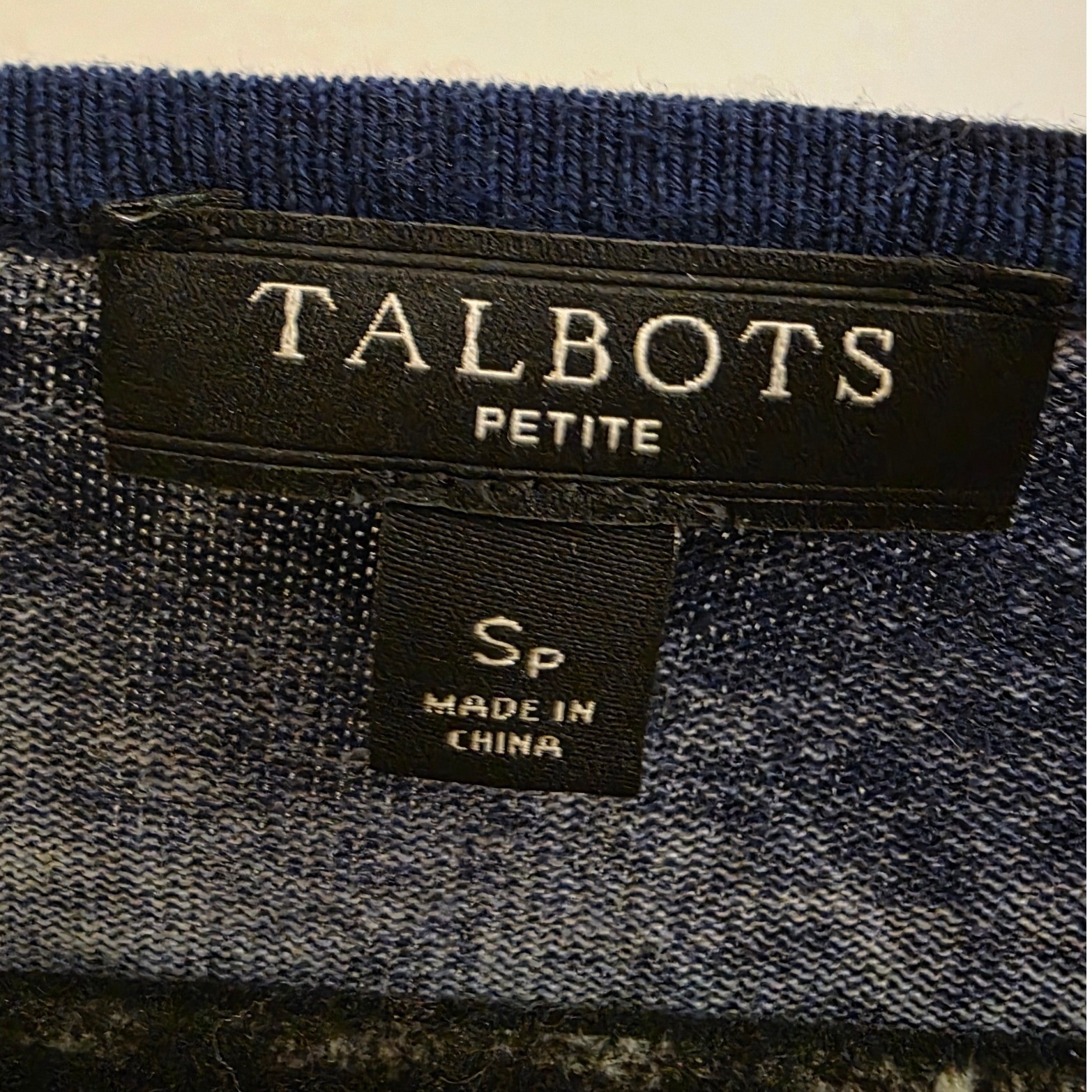Talbots Petite Floral Navy Blue Long Sleeve Sweater Top