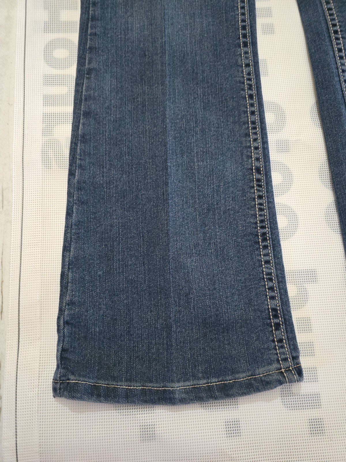 Wrangler Ultimate Riding Jeans Womens 5/6×30 Dark Wash Bootcut Denim 10MWZBR