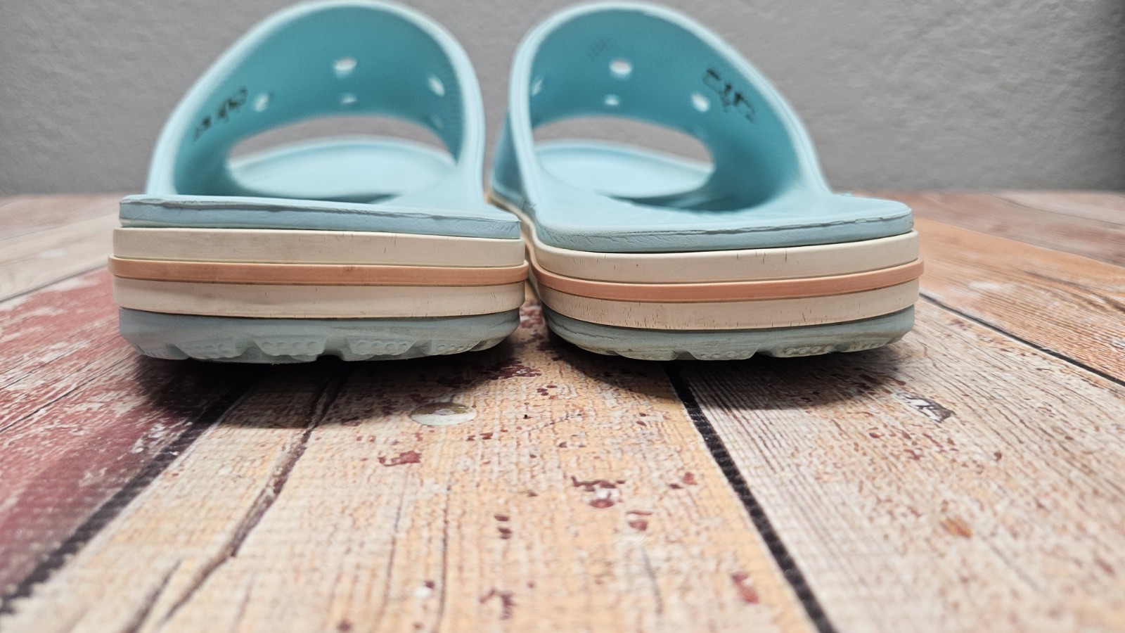 Crocs Bayaband Slide Women’s Sz 11 Mens Sz 9 Blue Slip On Iconic Comfort Sandals