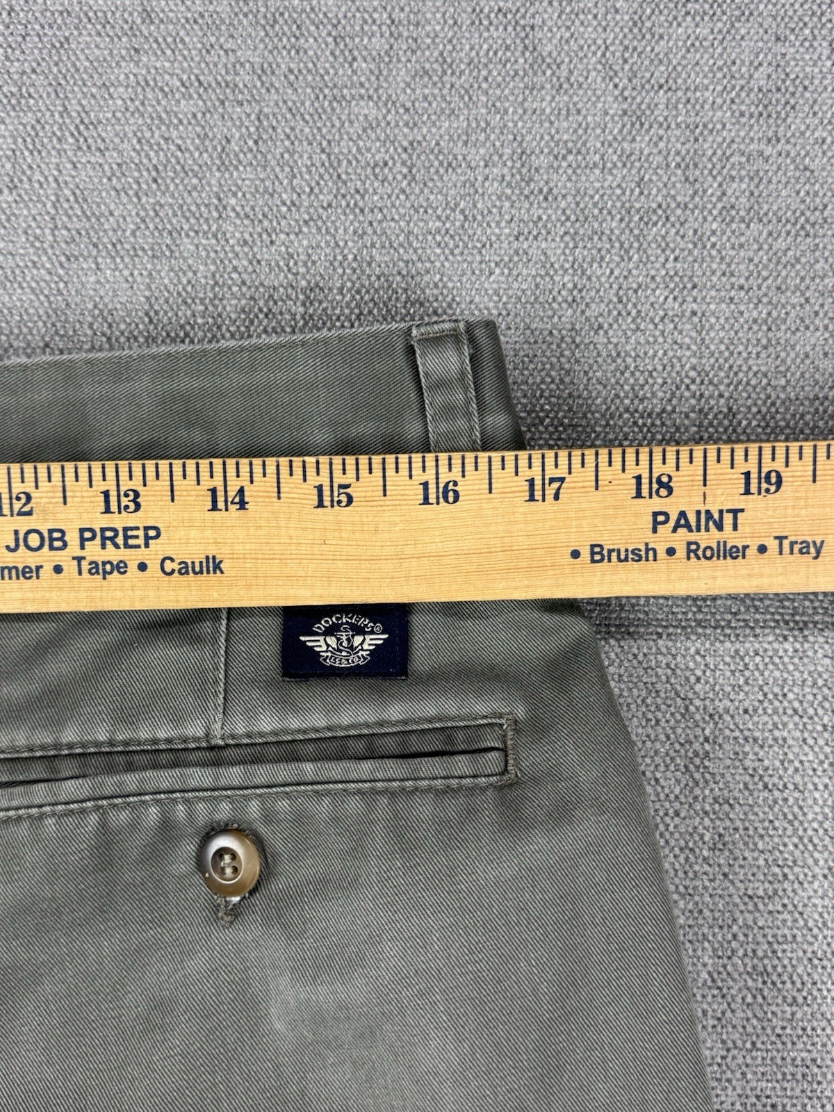 Vintage 90s Dockers Mens 34×30 Faded Pleated Straight Leg Chino Pants Green
