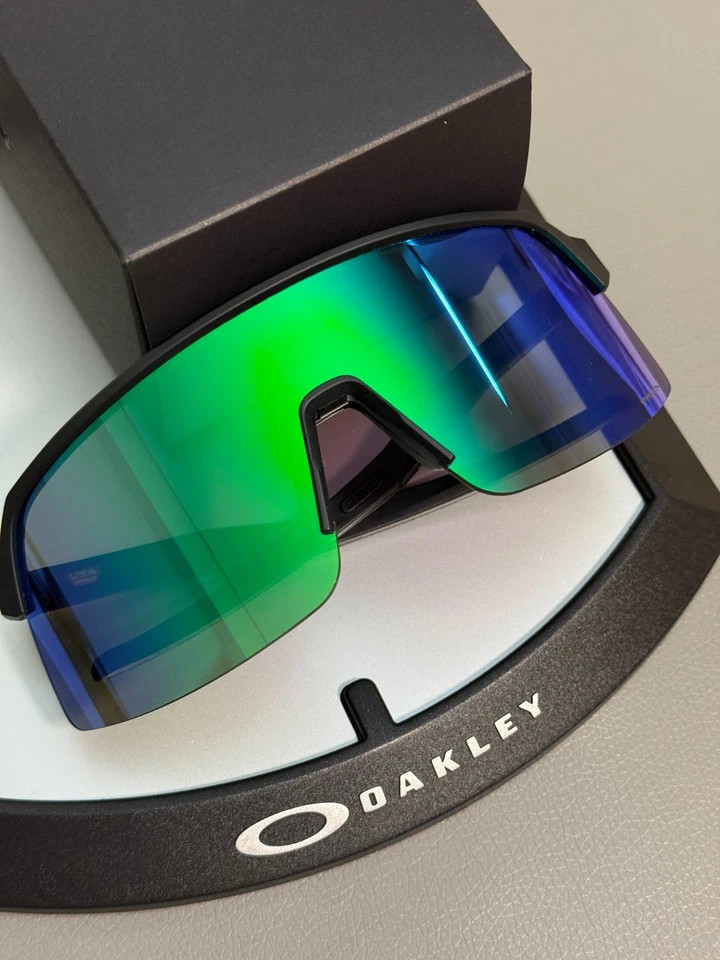 NEW Oakley SUTRO LITE Matte Black PRIZM Lens Sunglass OO9463