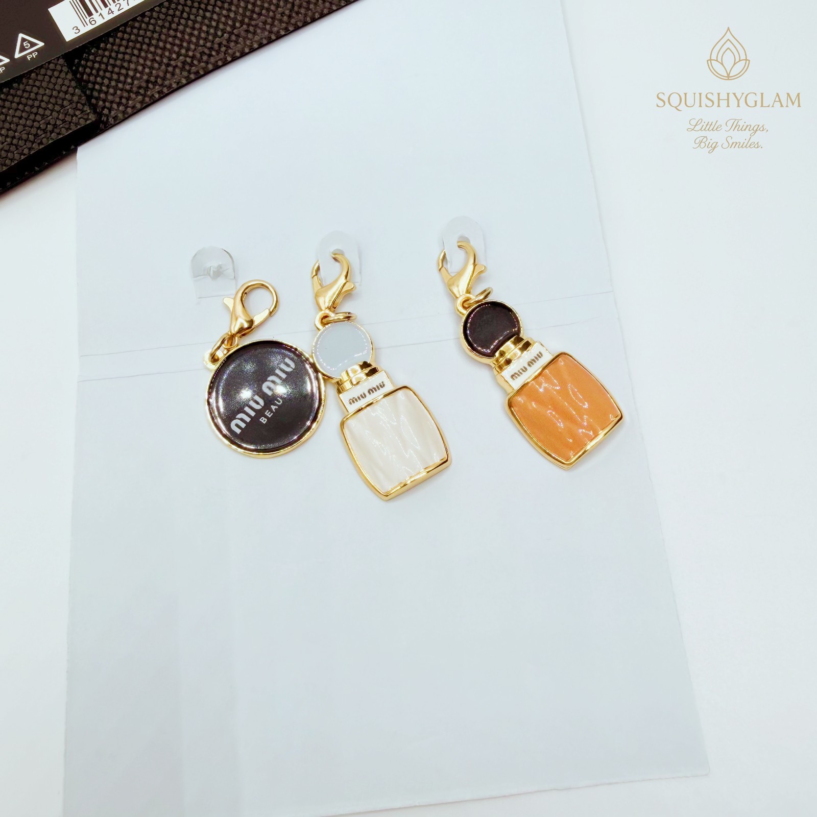 Miu Miu Beauty Exclusive Charm Kit Set of 3 New 2-3cm Gold Charms with Pouch