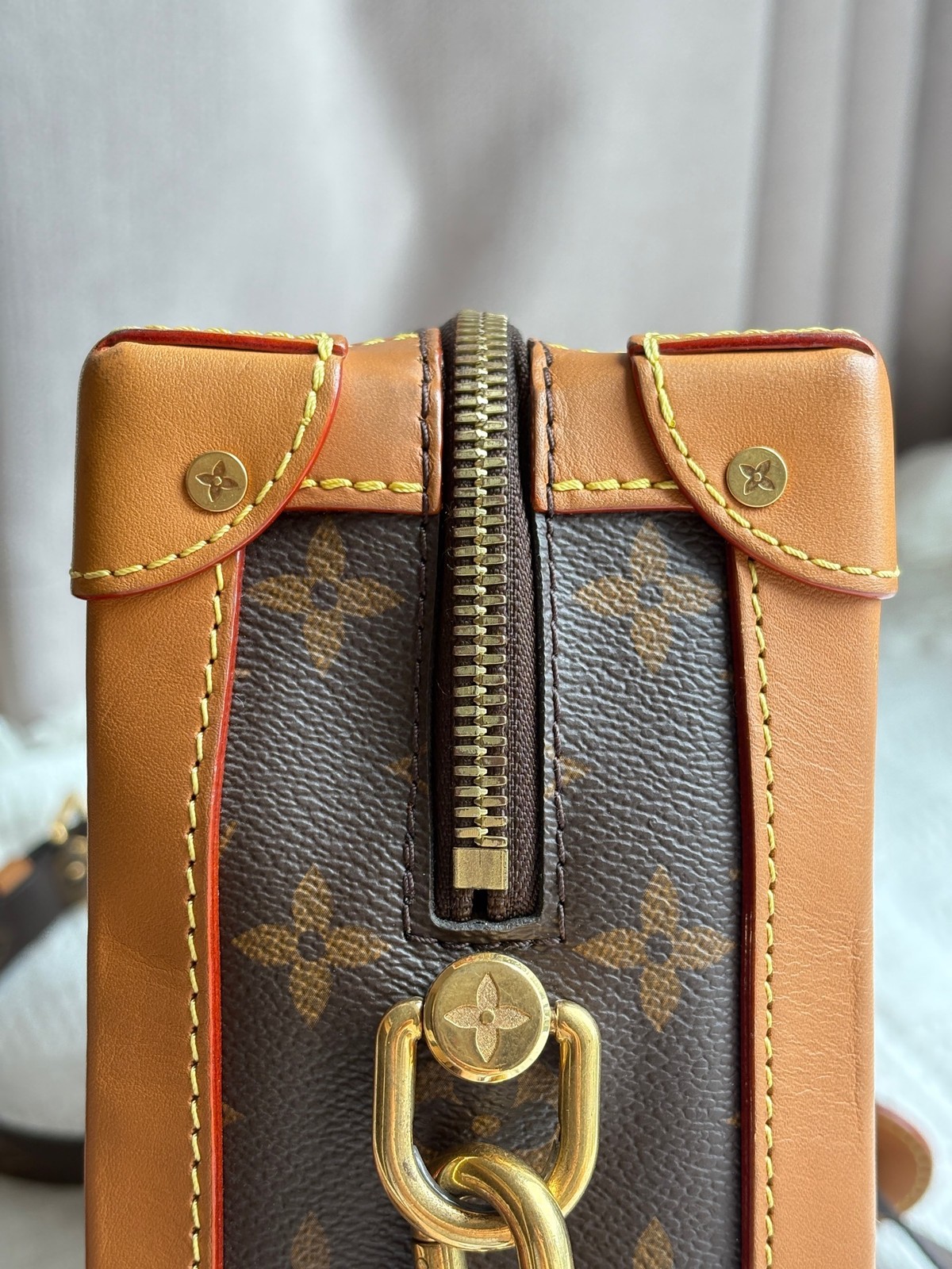 Louis Vuitton Pre-Owned Authentic Box Clutch Free Tracked Shipping