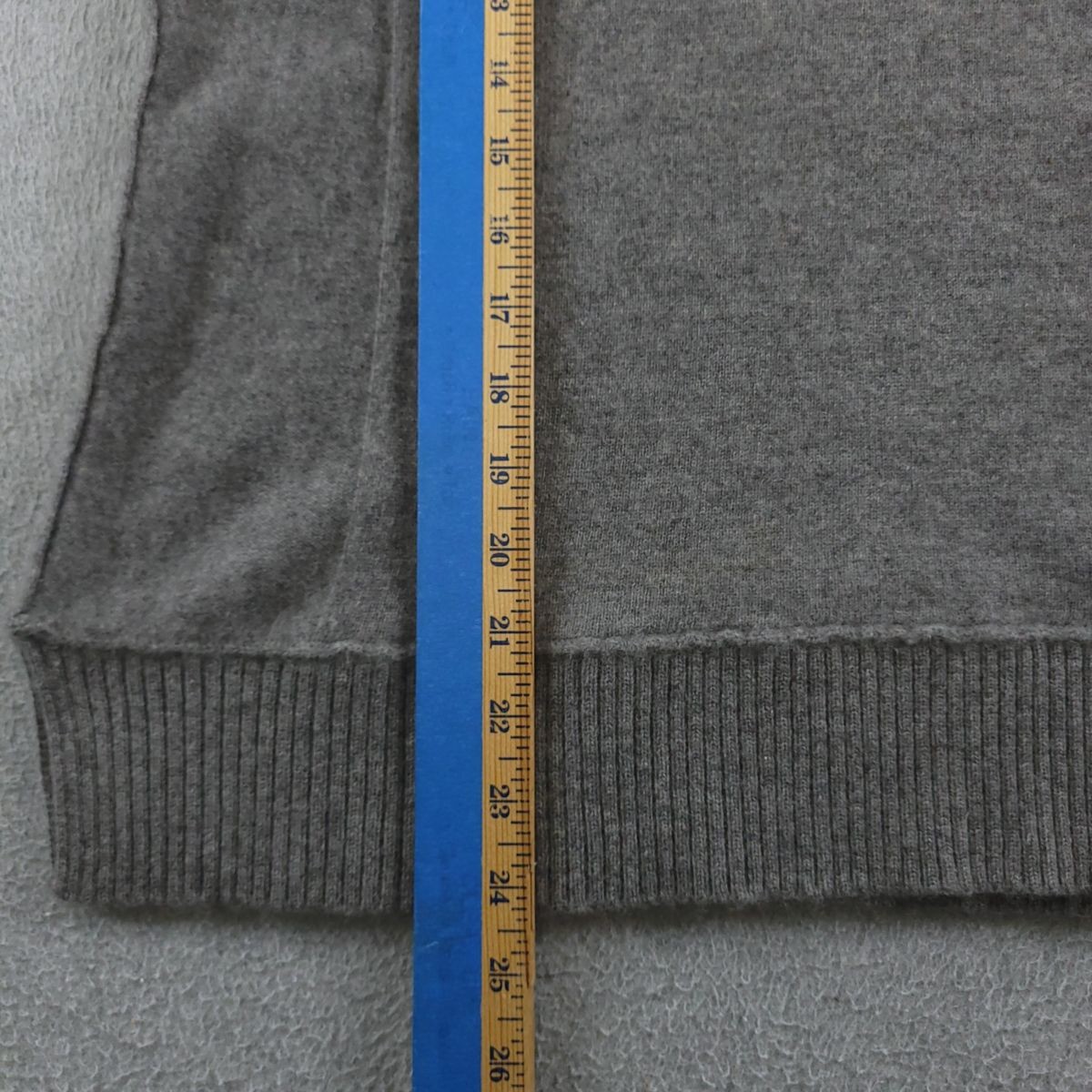Tahari Sweater Womens M Gray 100 2 Ply Cashmere Zip Shoulder Ribbed Hem FLAW